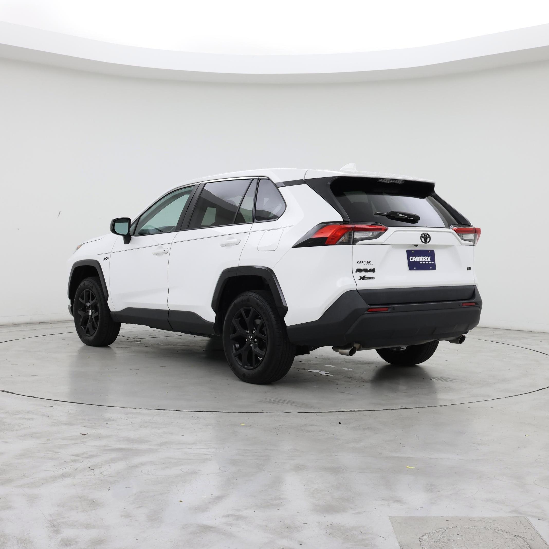 Thumbnail: 2022 Toyota RAV4 - 2