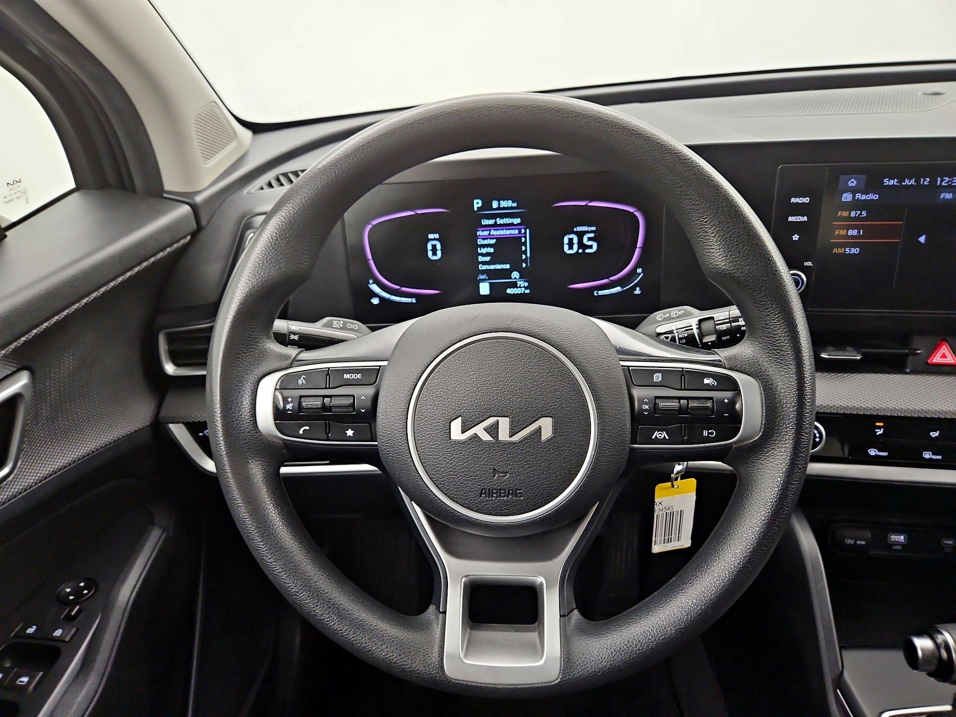 Thumbnail: 2023 Kia Sportage - 10