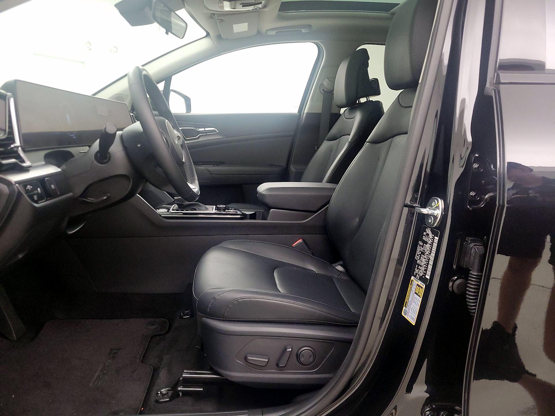 Thumbnail: 2024 Kia Sportage - 11