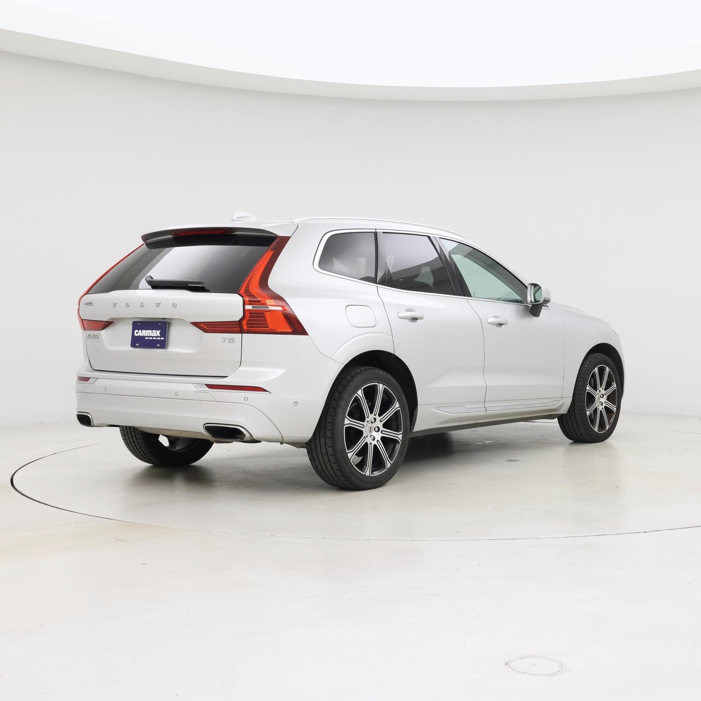 Thumbnail: 2021 Volvo XC60 - 8