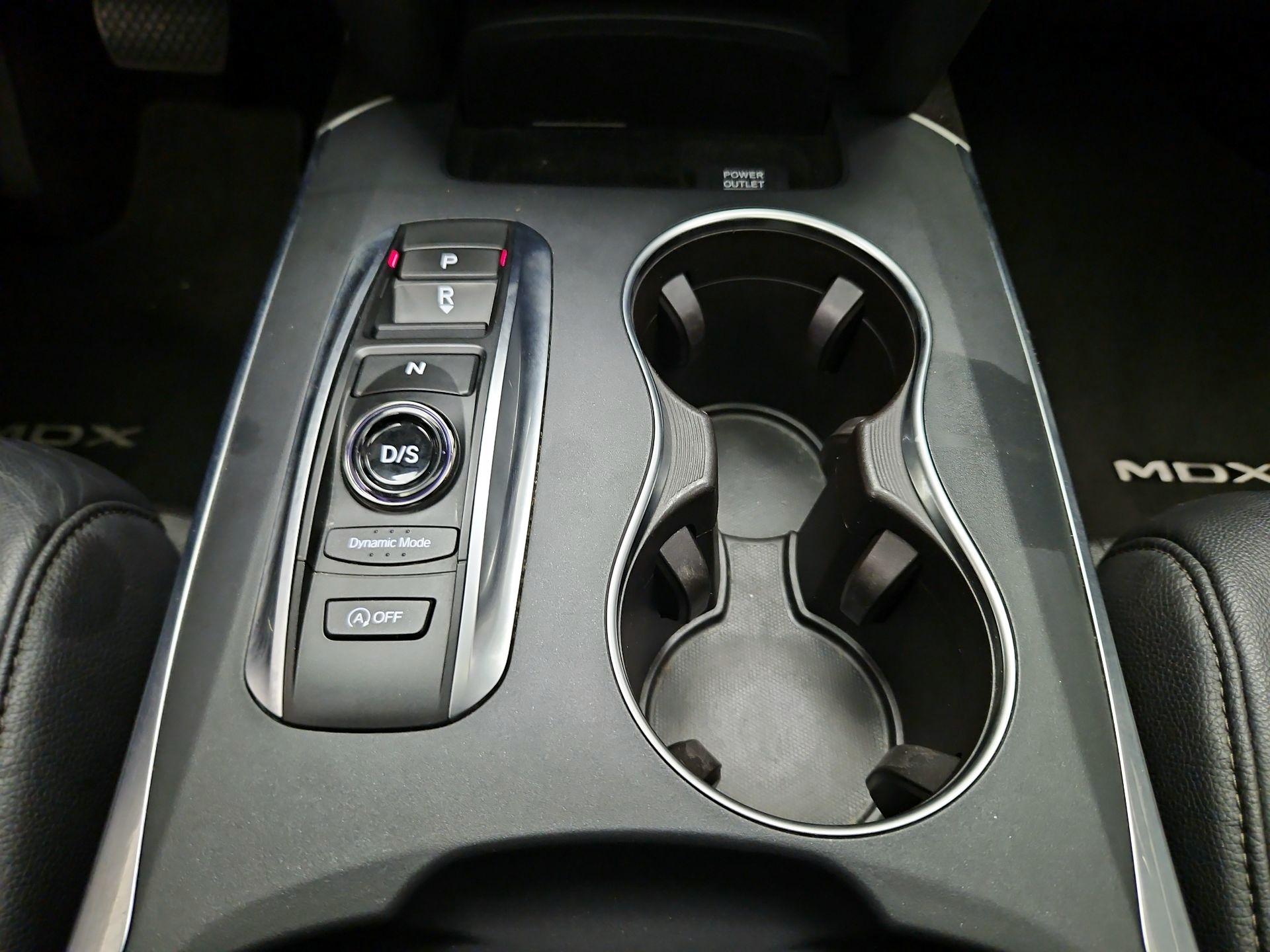Thumbnail: 2020 Acura MDX - 17