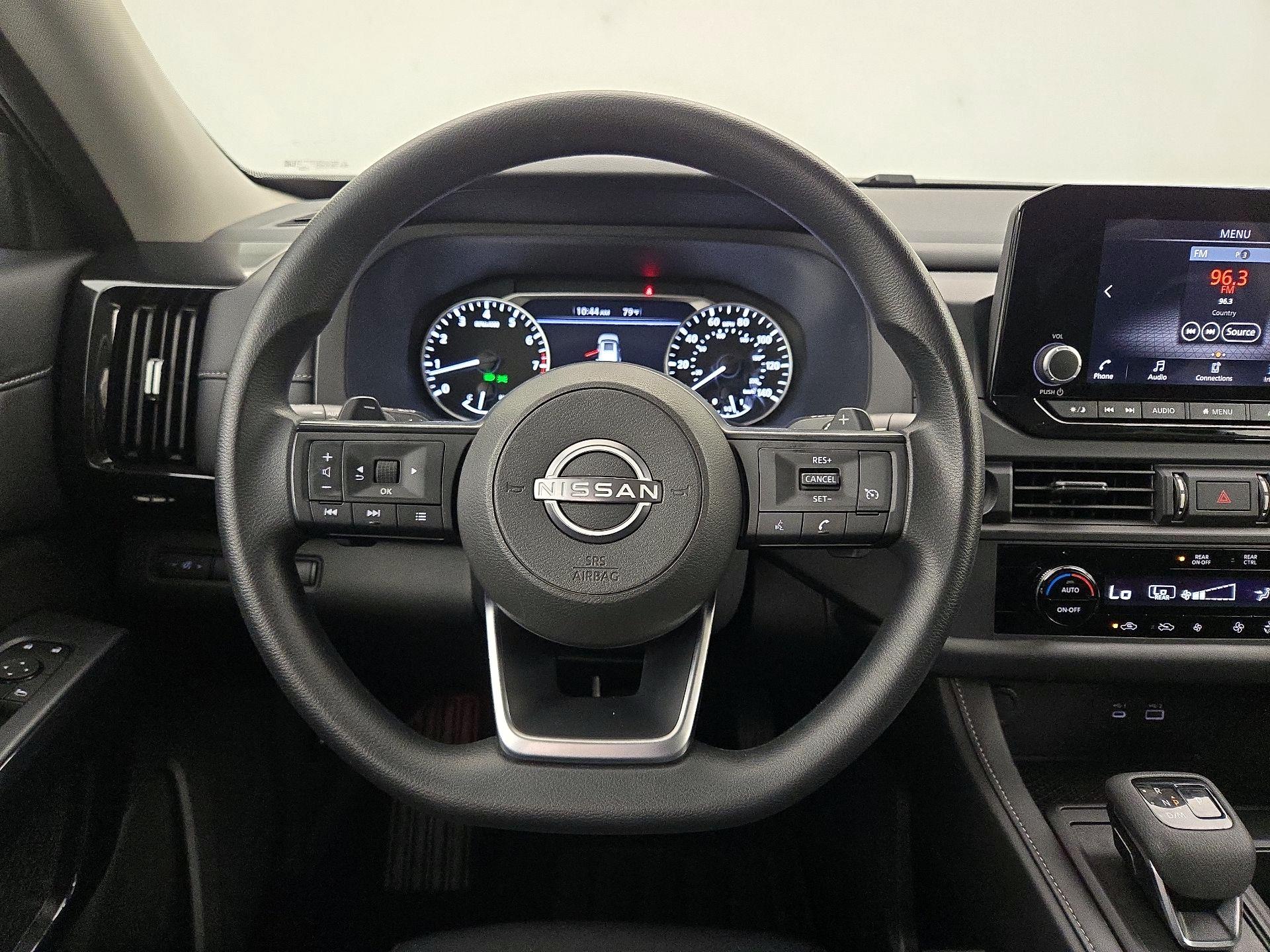 Thumbnail: 2024 Nissan Pathfinder - 10