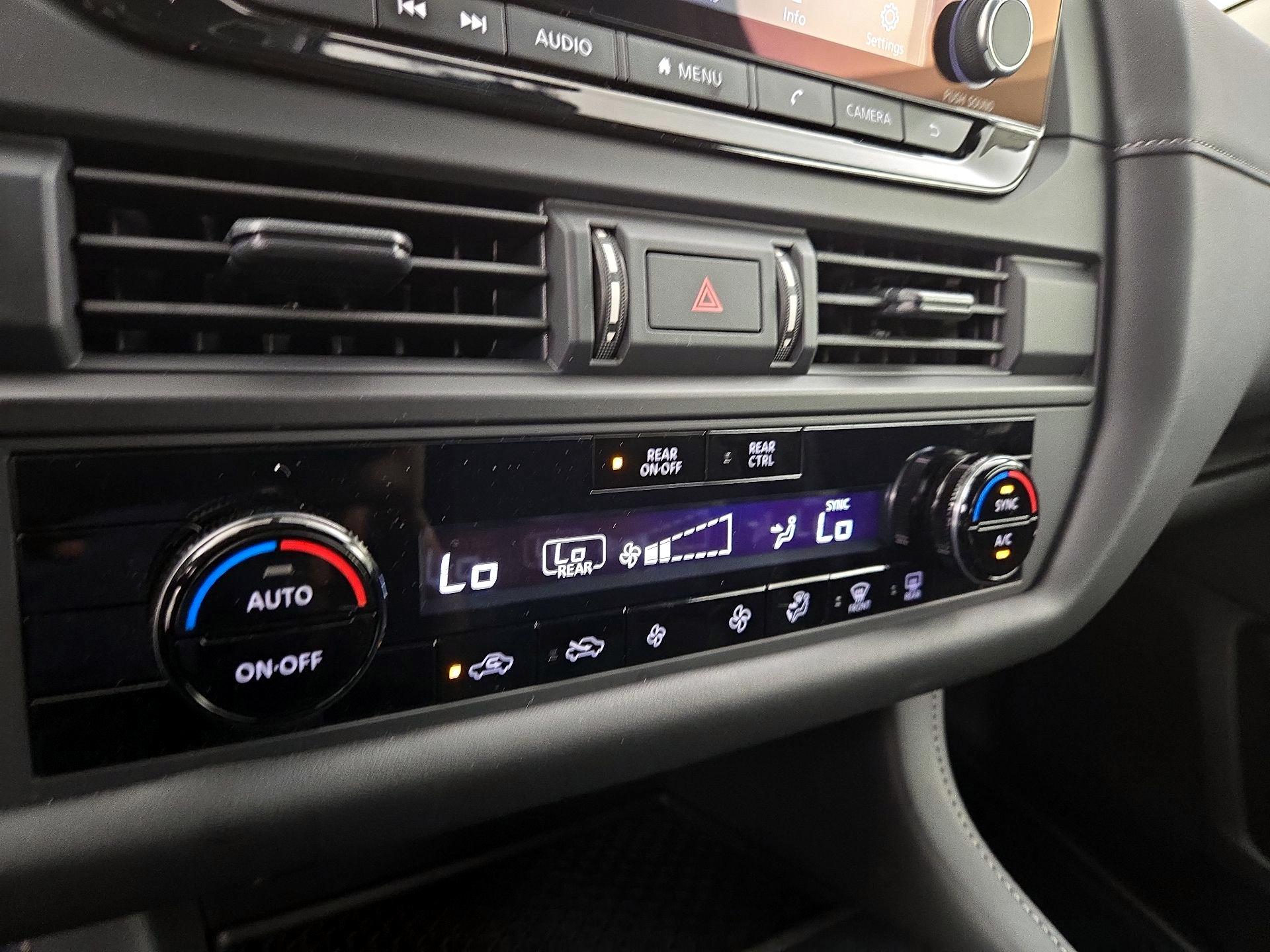 Thumbnail: 2024 Nissan Pathfinder - 16