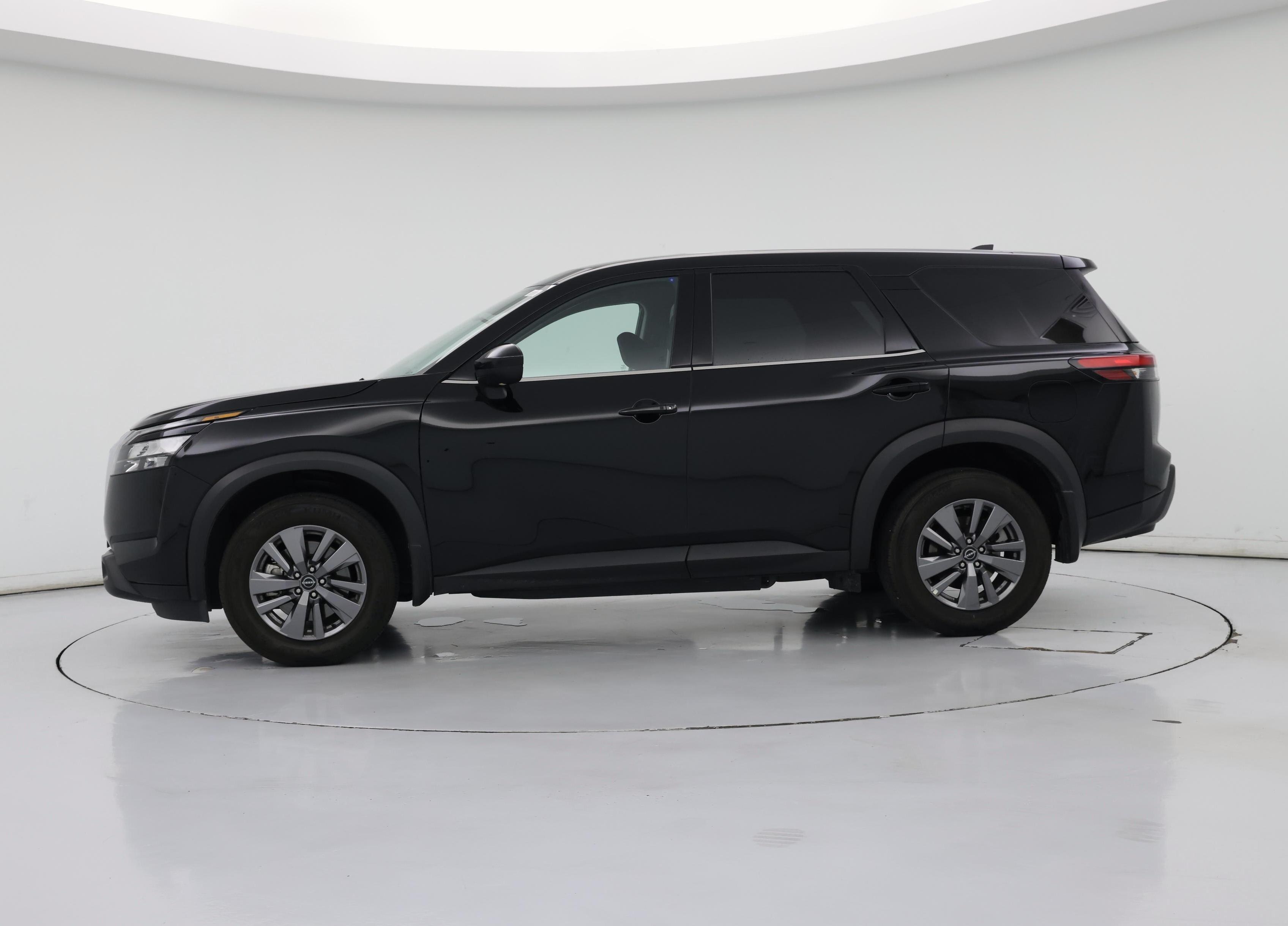 Thumbnail: 2024 Nissan Pathfinder - 3