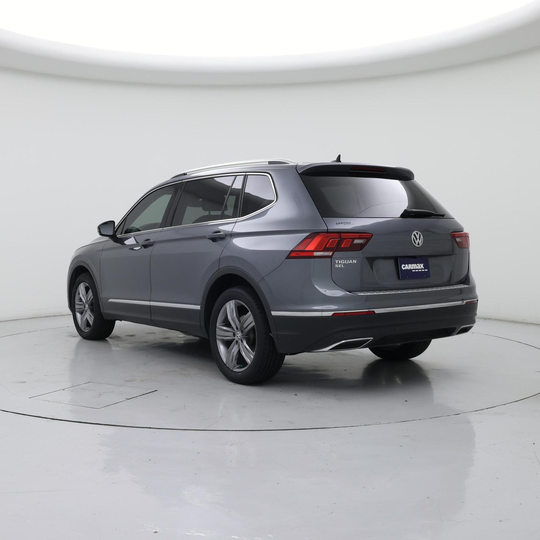 Thumbnail: 2021 Volkswagen Tiguan - 2