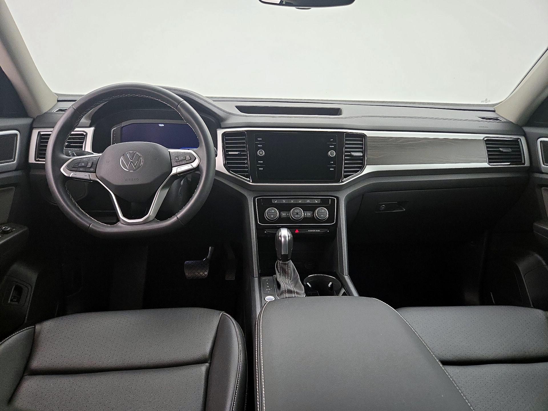 Thumbnail: 2023 Volkswagen Atlas - 9