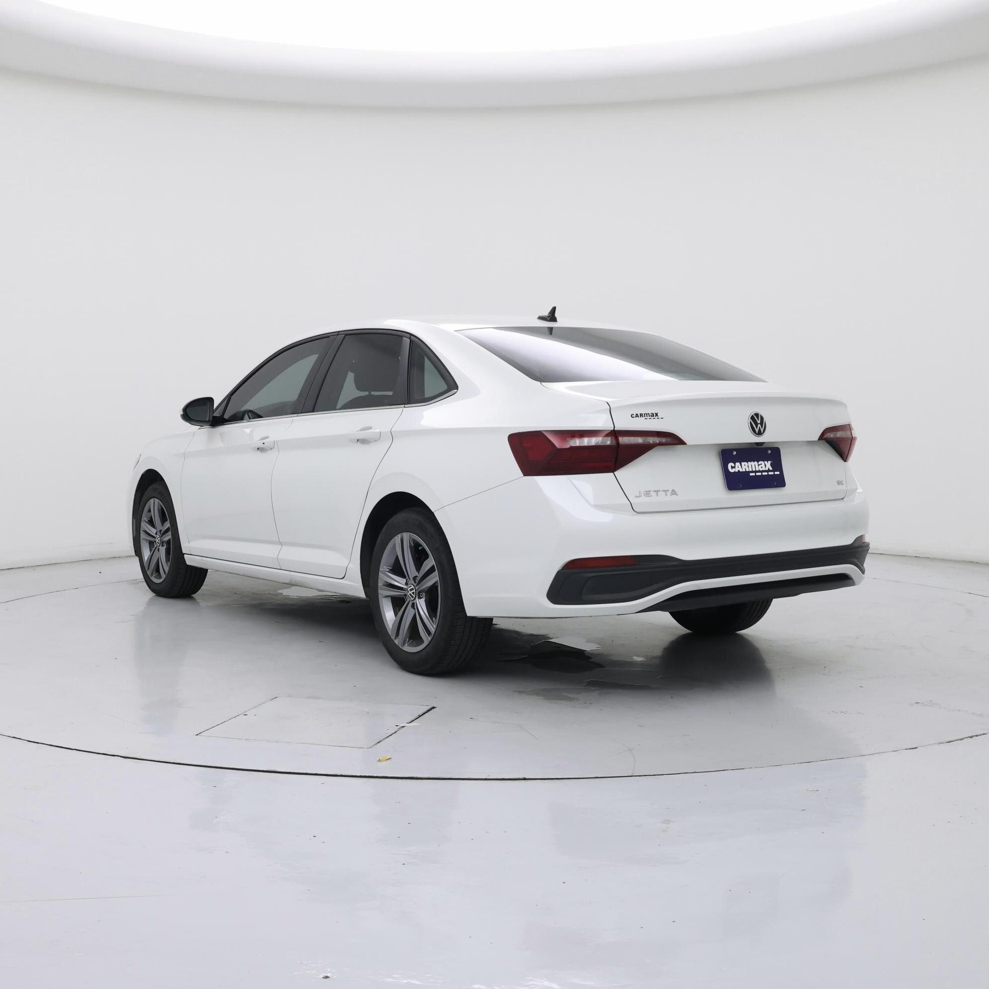 Thumbnail: 2023 Volkswagen Jetta - 2