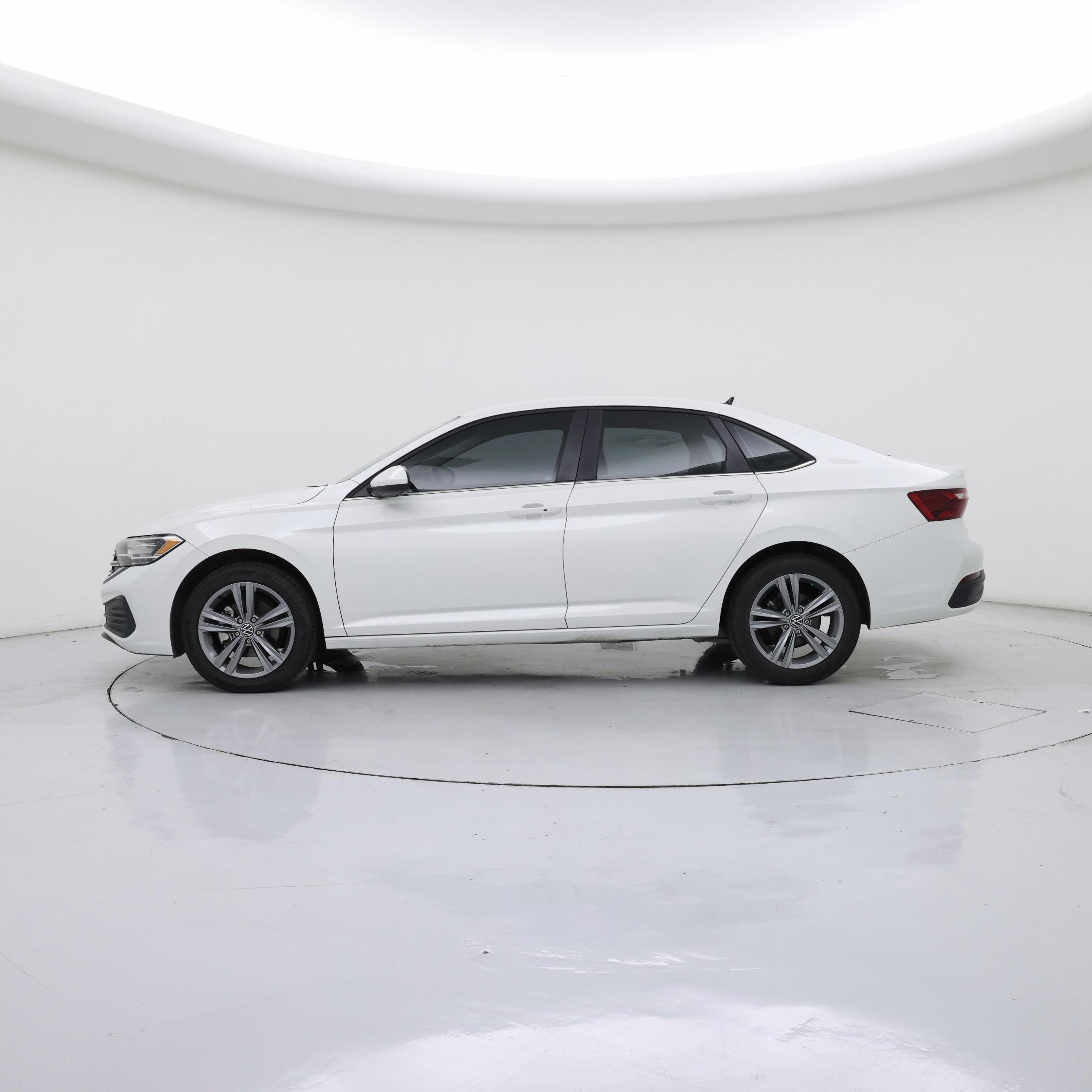 Thumbnail: 2023 Volkswagen Jetta - 3