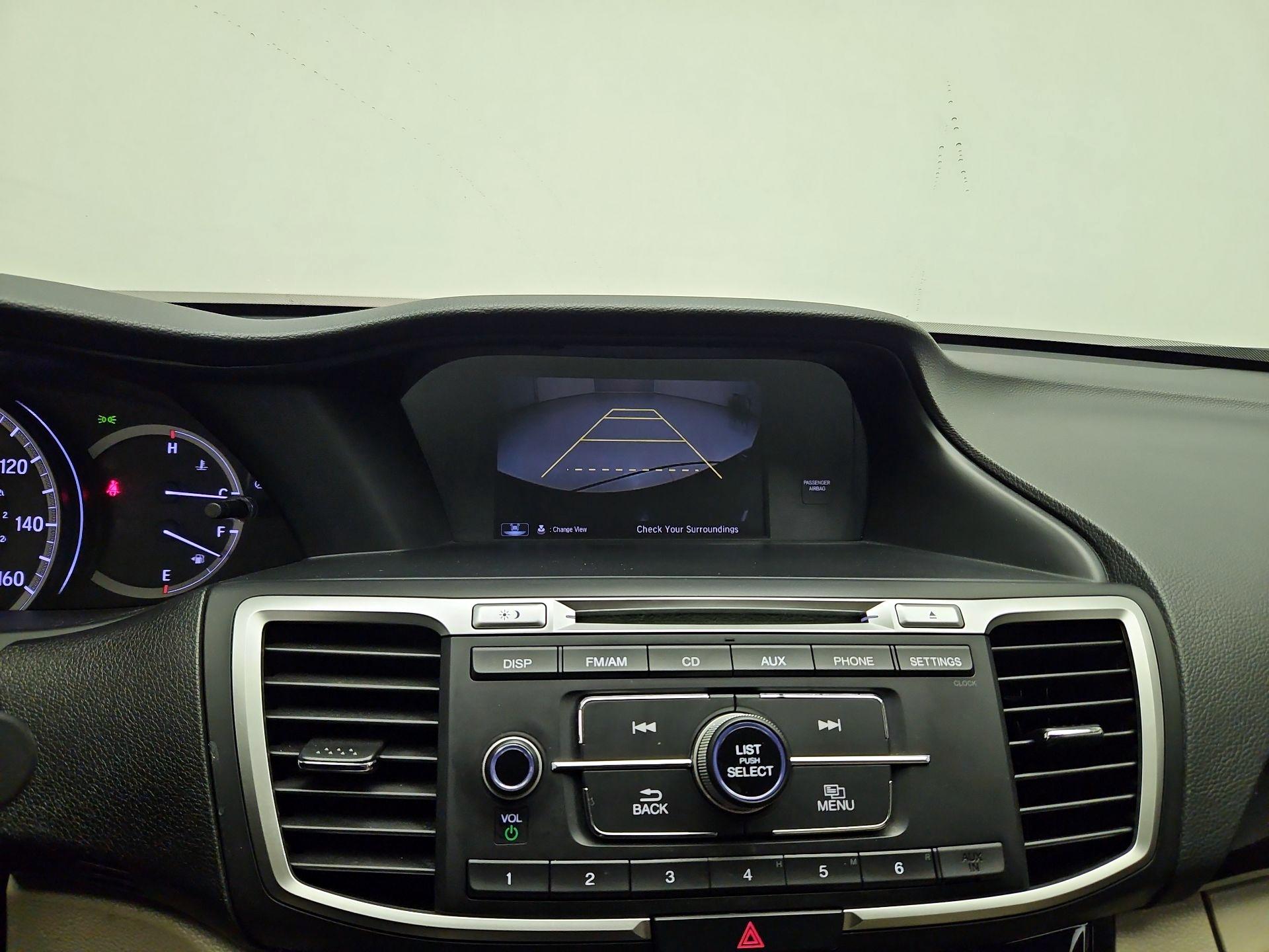 Thumbnail: 2016 Honda Accord - 13
