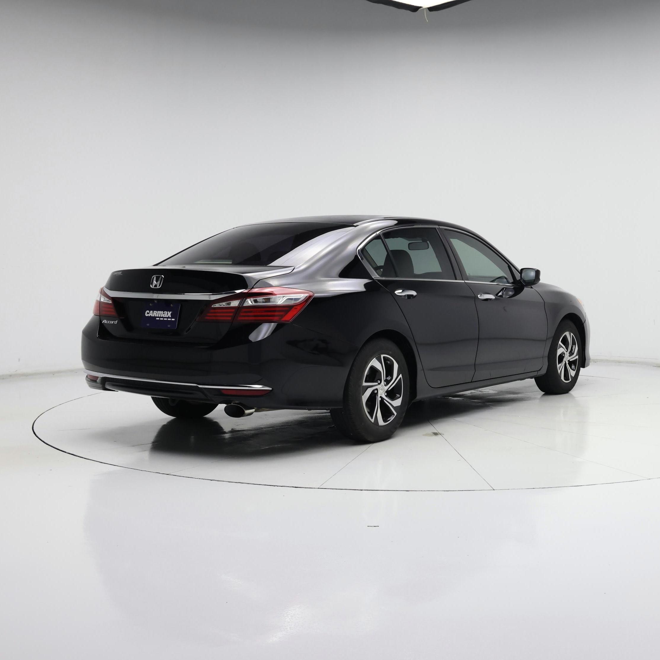 Thumbnail: 2016 Honda Accord - 8