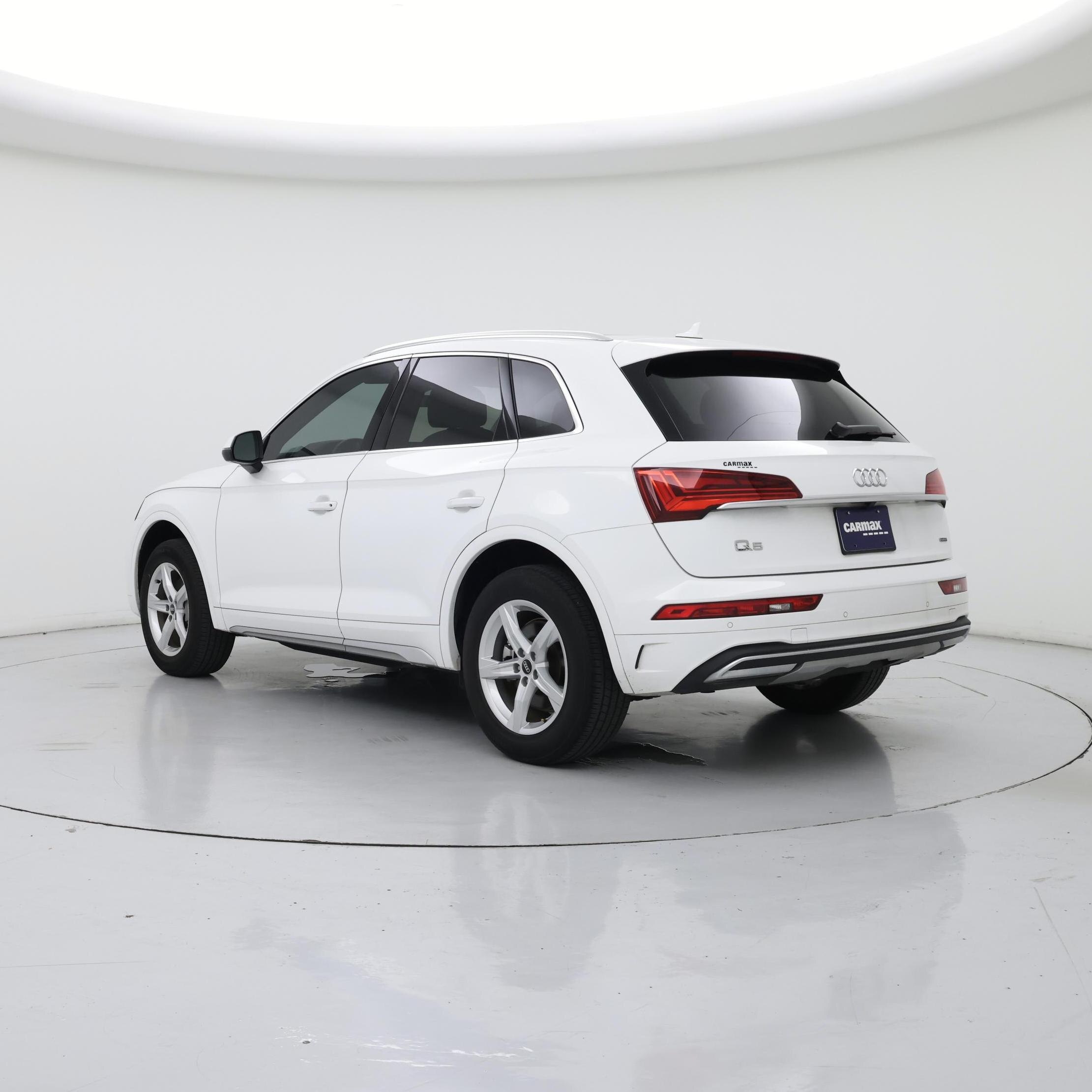 Thumbnail: 2023 Audi Q5 - 2