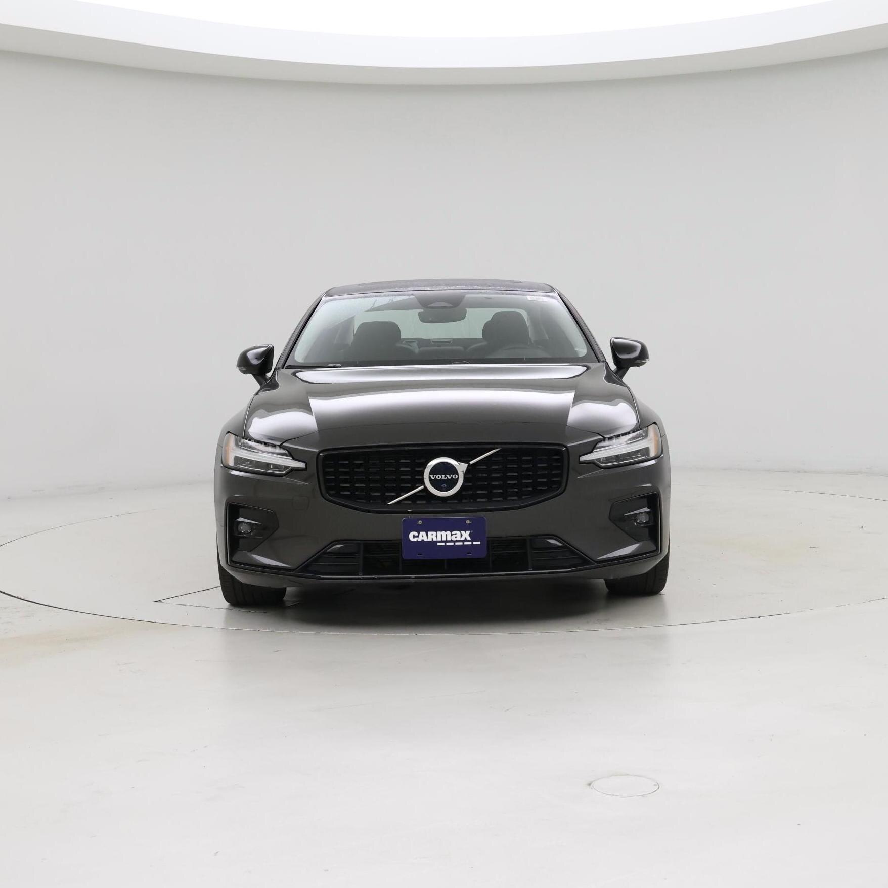Thumbnail: 2023 Volvo S60 - 5