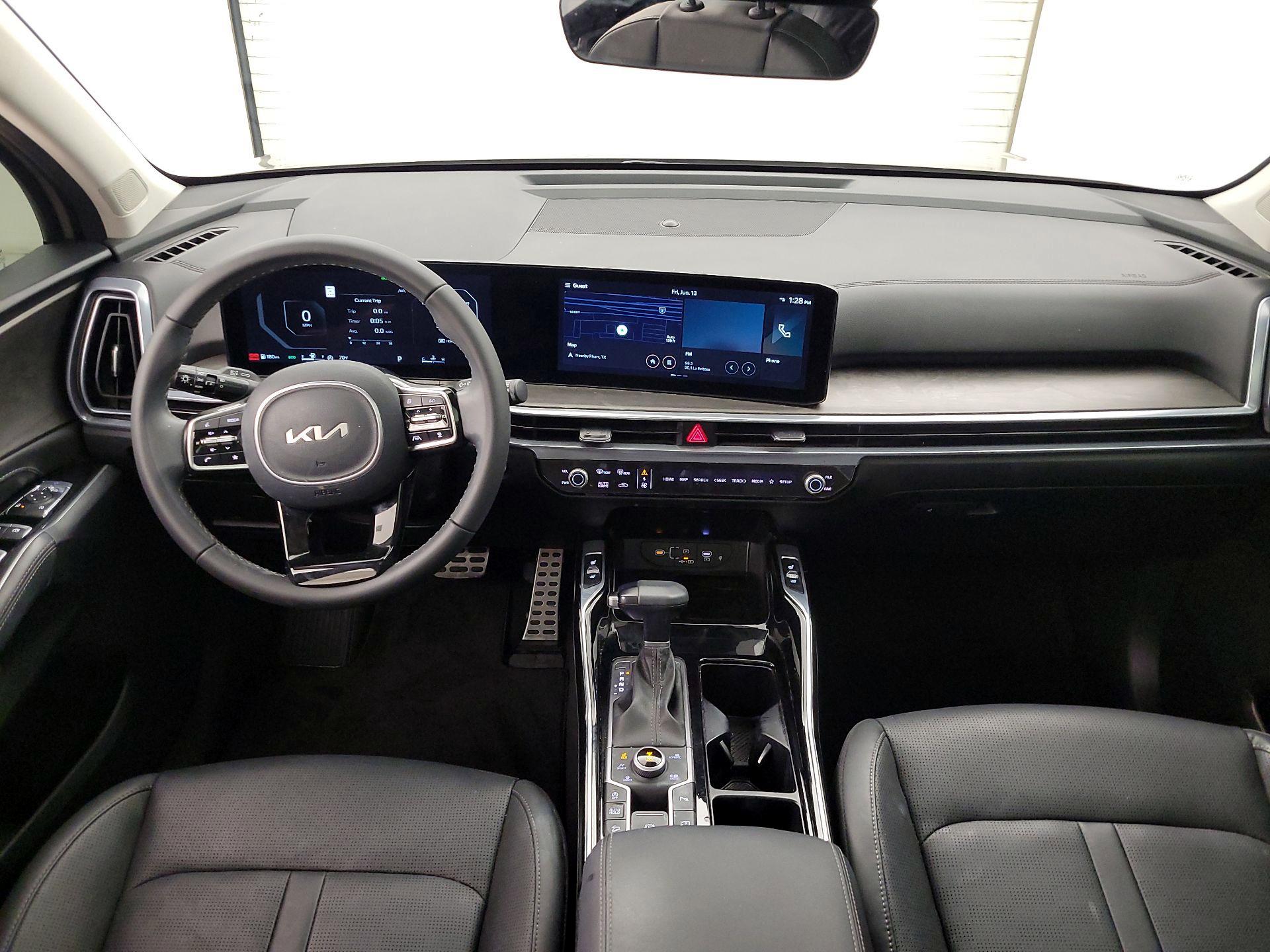 Thumbnail: 2025 Kia Sorento - 9