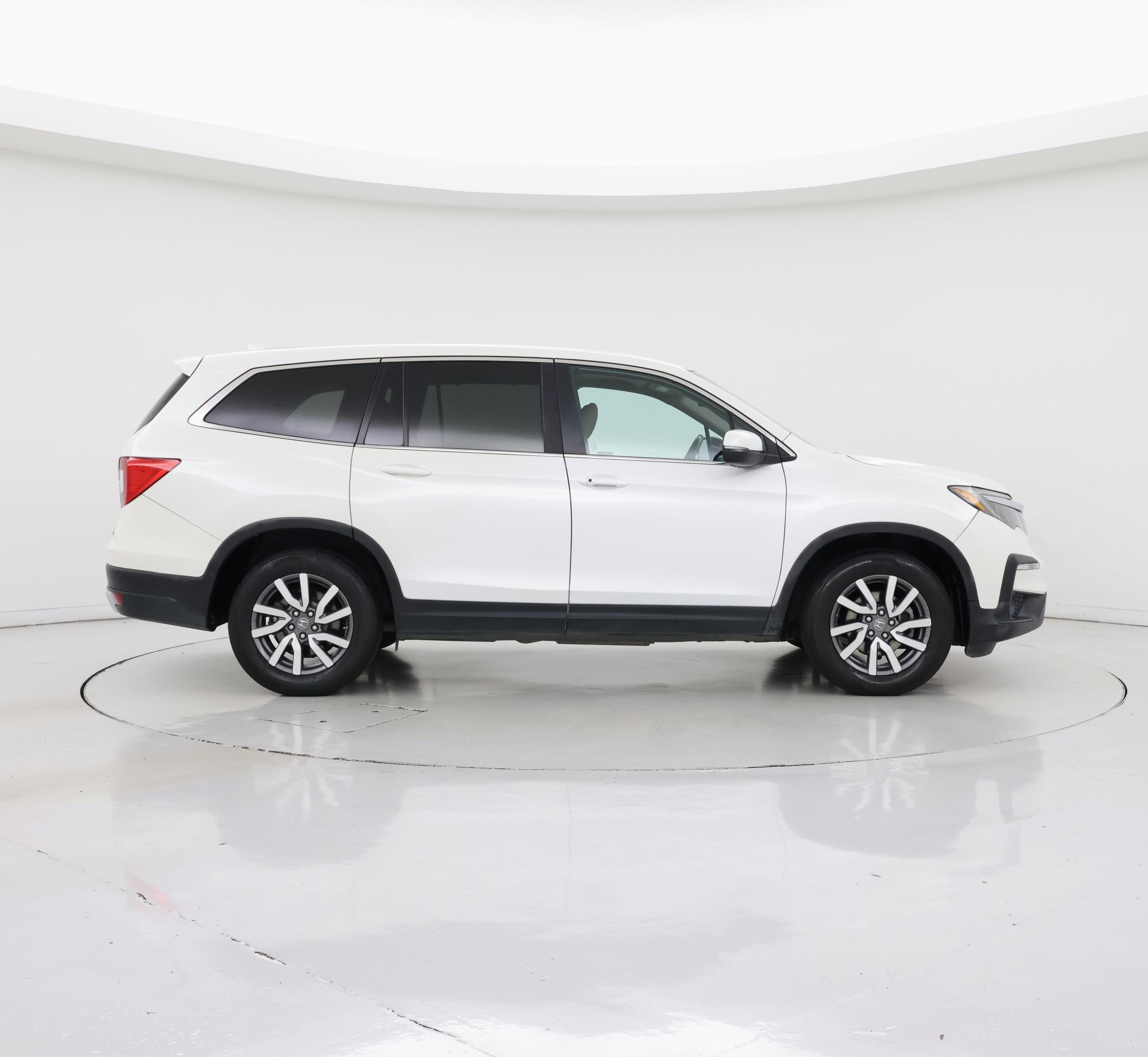 Thumbnail: 2019 Honda Pilot - 7