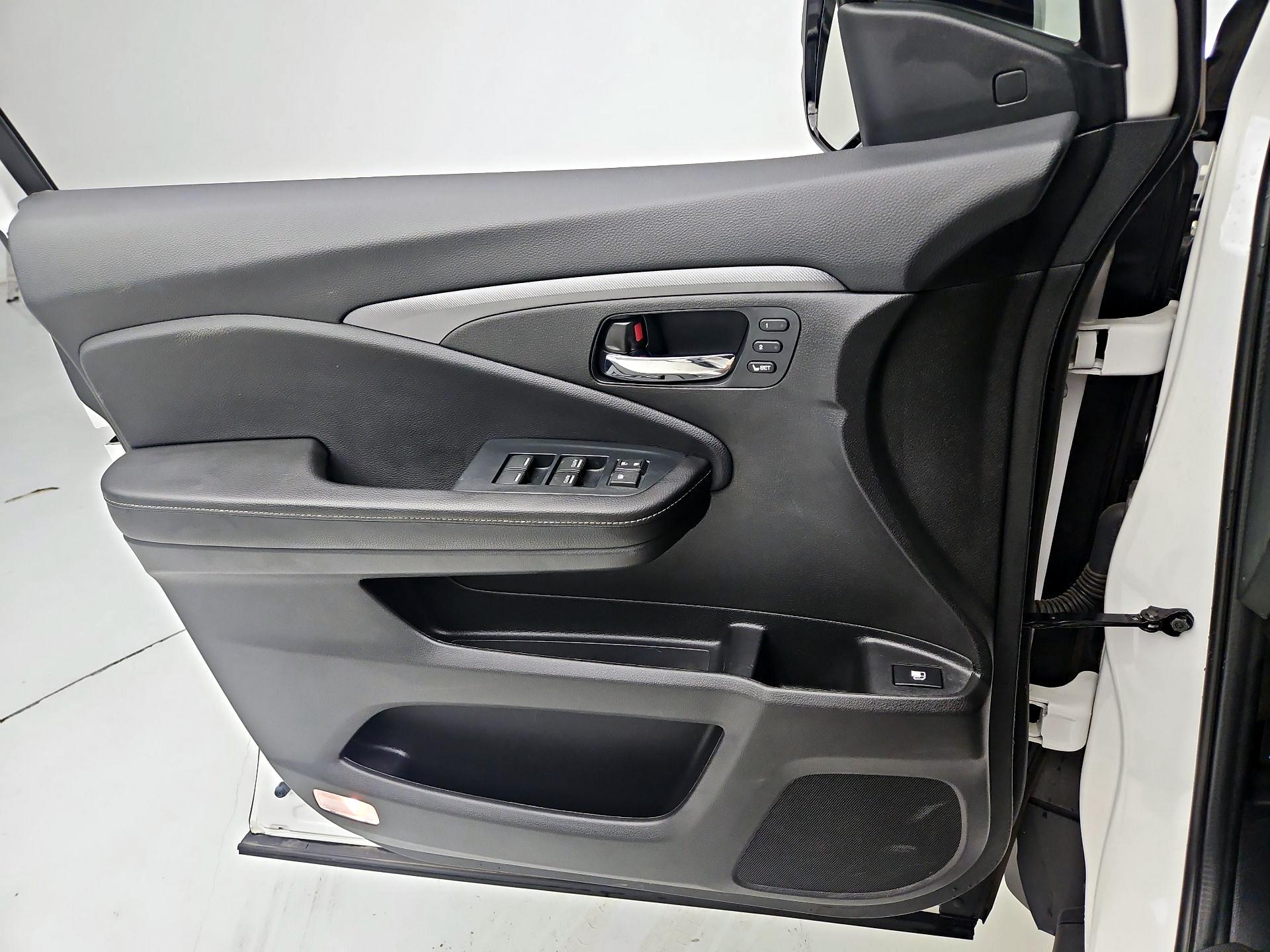 Thumbnail: 2023 Honda Ridgeline - 12