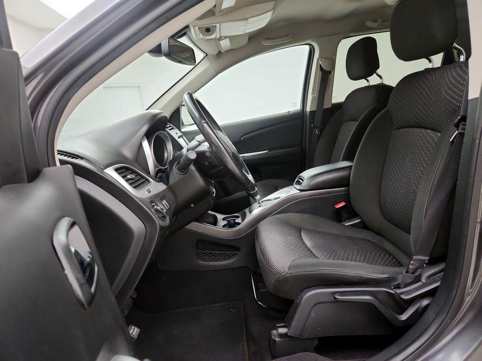 Thumbnail: 2019 Dodge Journey - 11