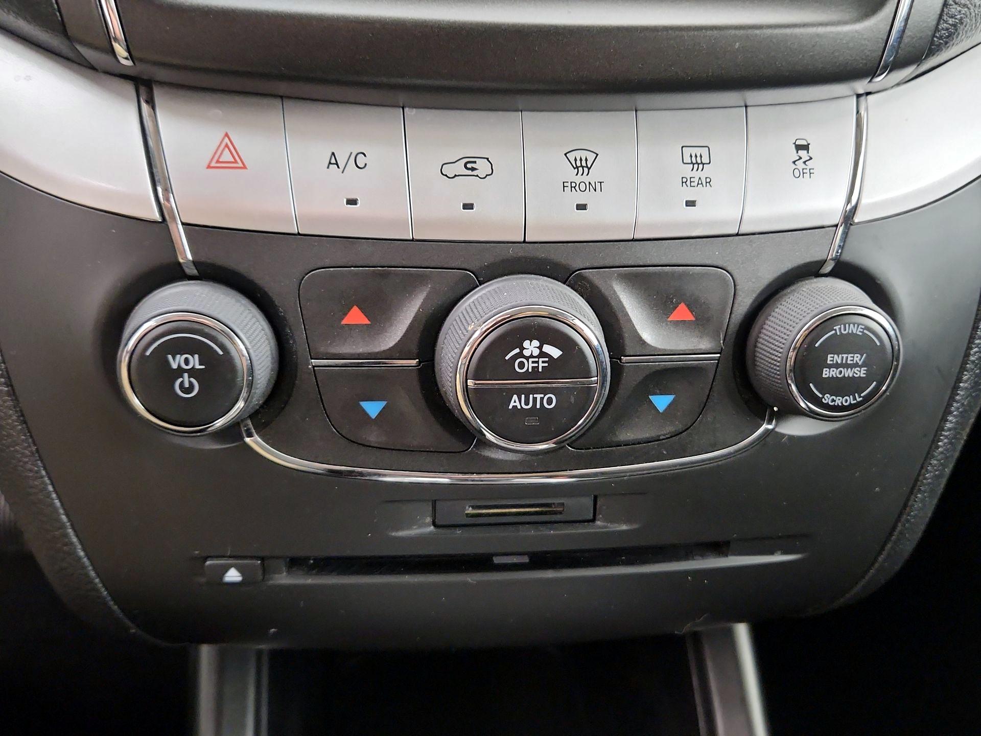 Thumbnail: 2019 Dodge Journey - 16