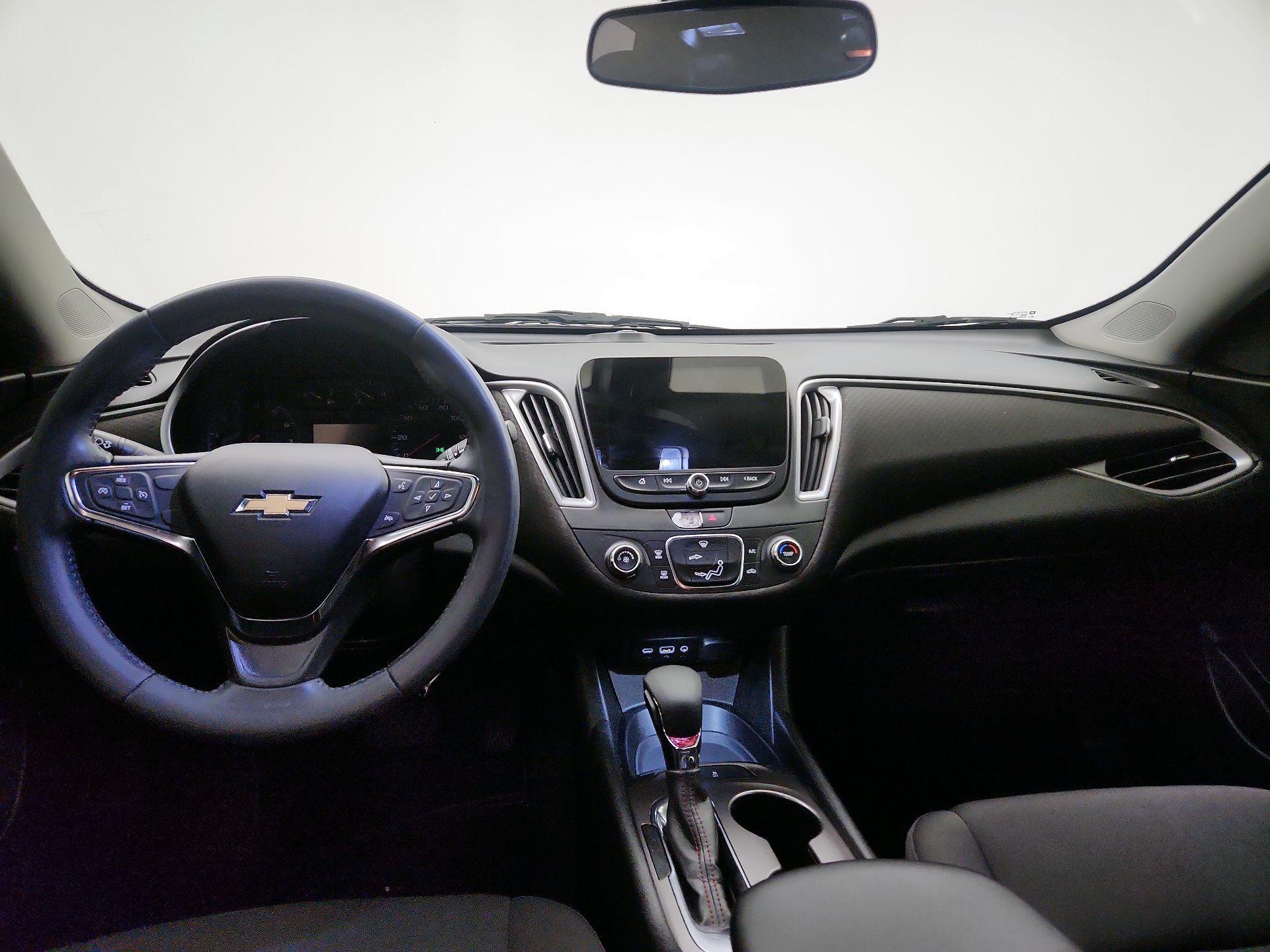 Thumbnail: 2021 Chevrolet Malibu - 9