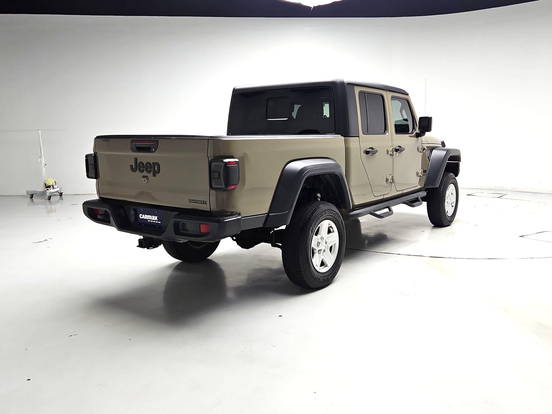 Thumbnail: 2020 Jeep Gladiator - 5