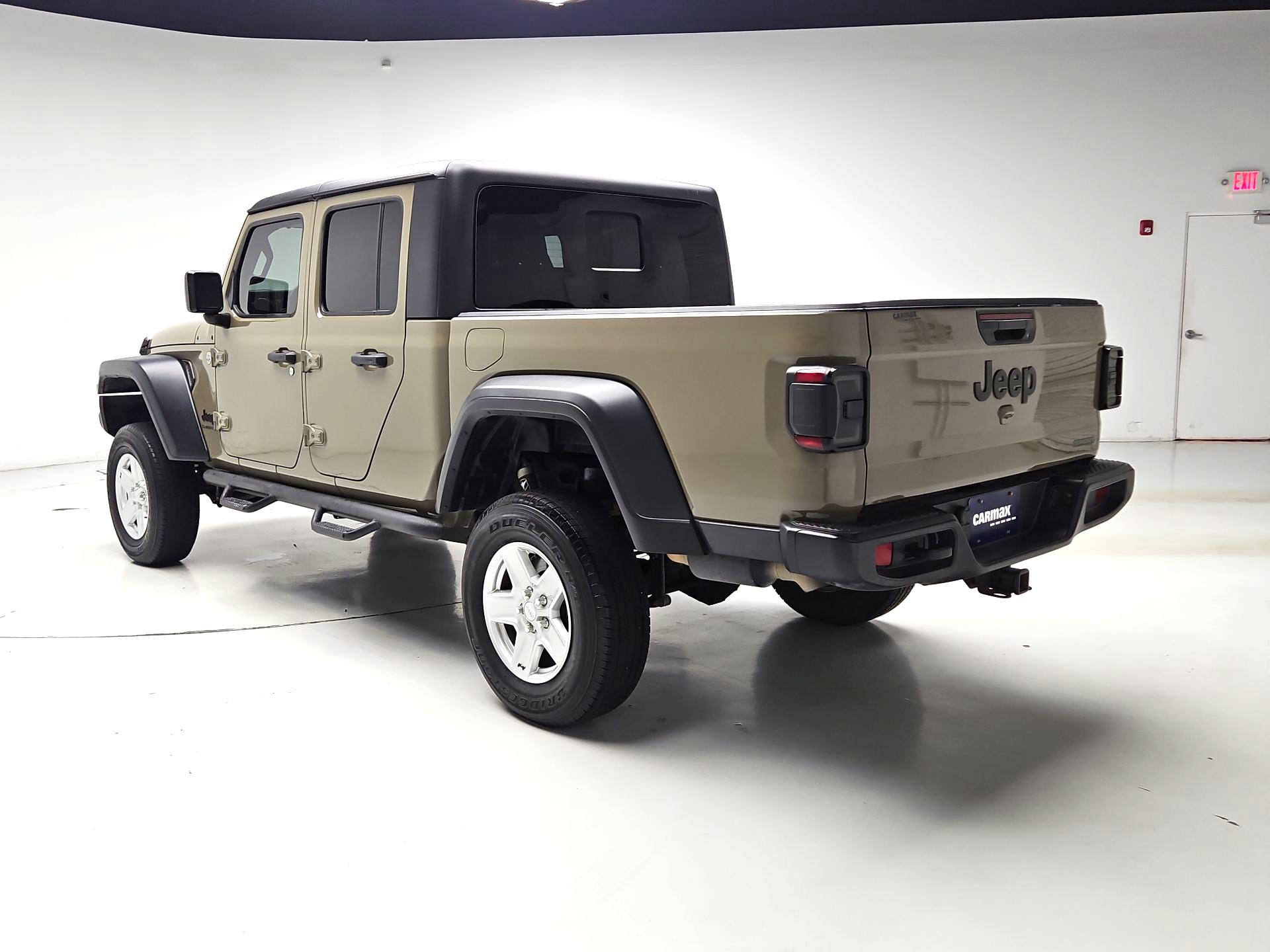 Thumbnail: 2020 Jeep Gladiator - 7