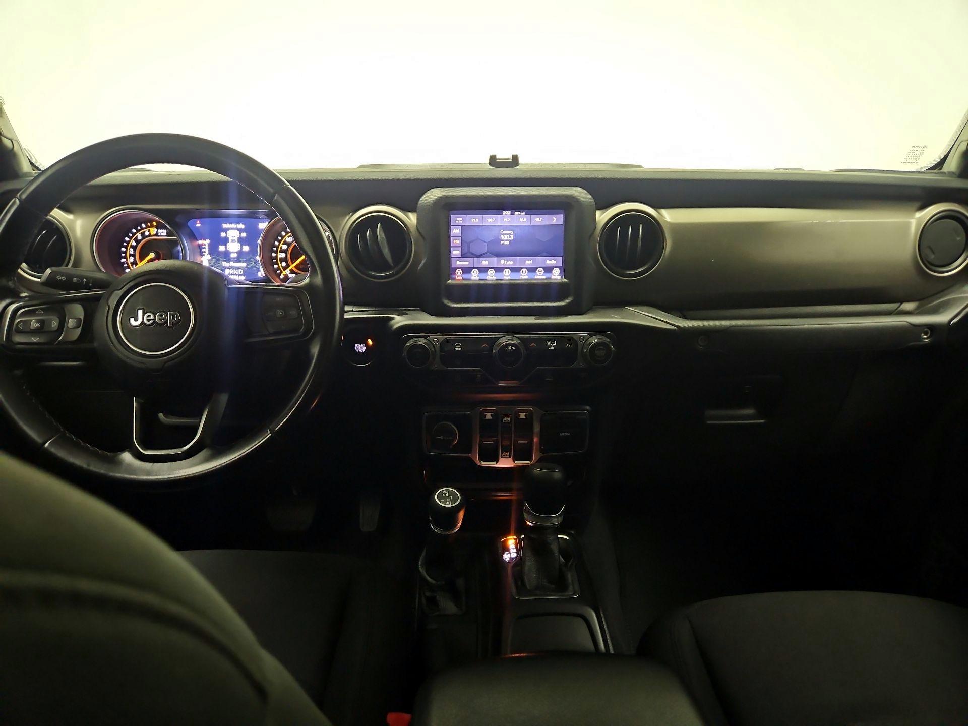 Thumbnail: 2020 Jeep Gladiator - 8