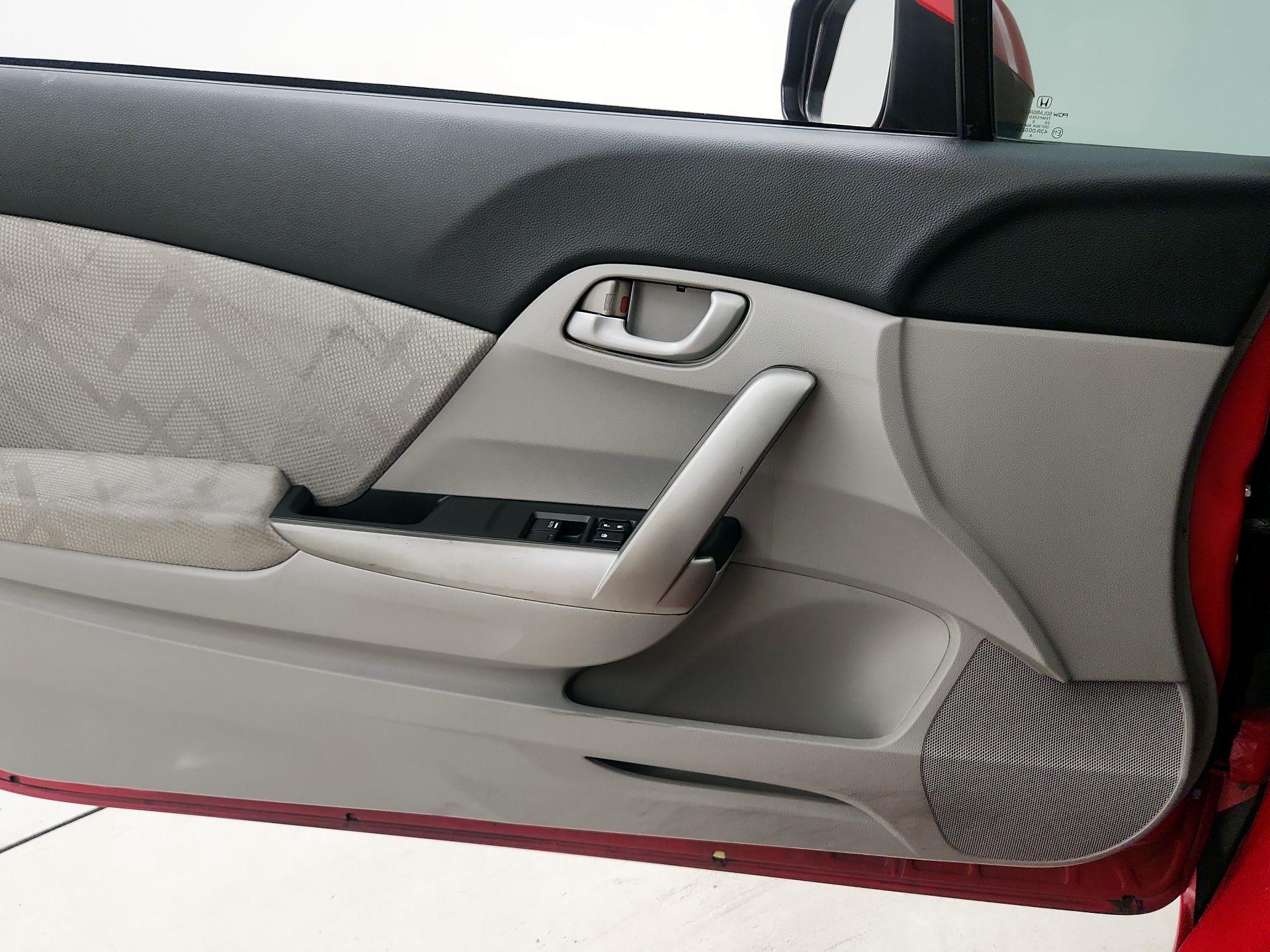 Thumbnail: 2013 Honda Civic - 12