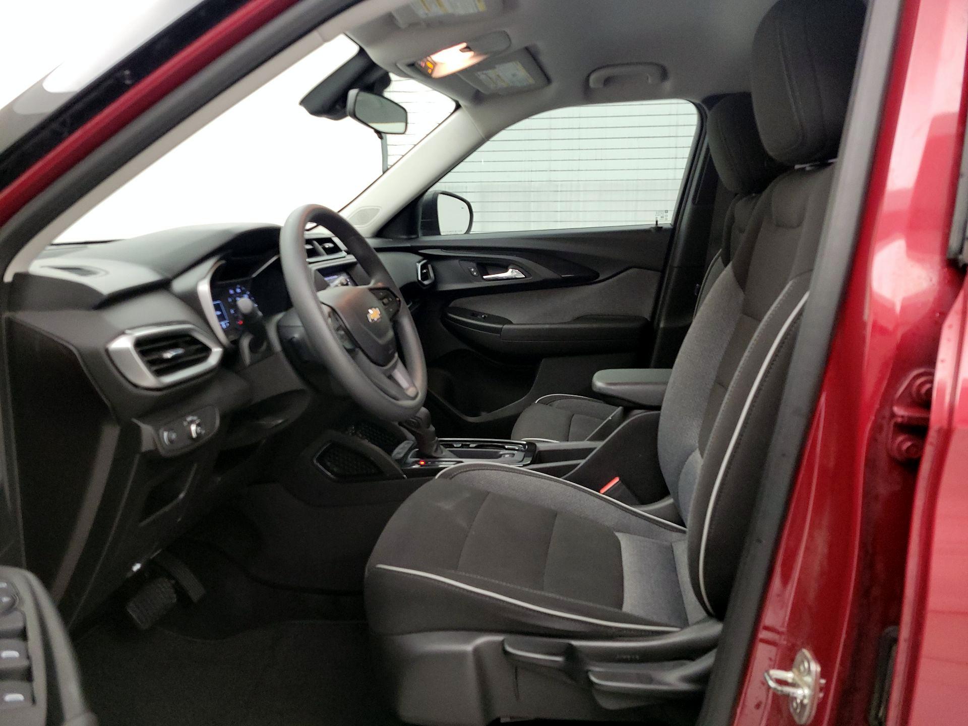 Thumbnail: 2021 Chevrolet TrailBlazer - 11