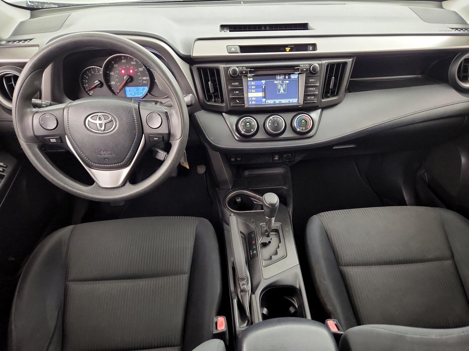 Thumbnail: 2016 Toyota RAV4 - 9