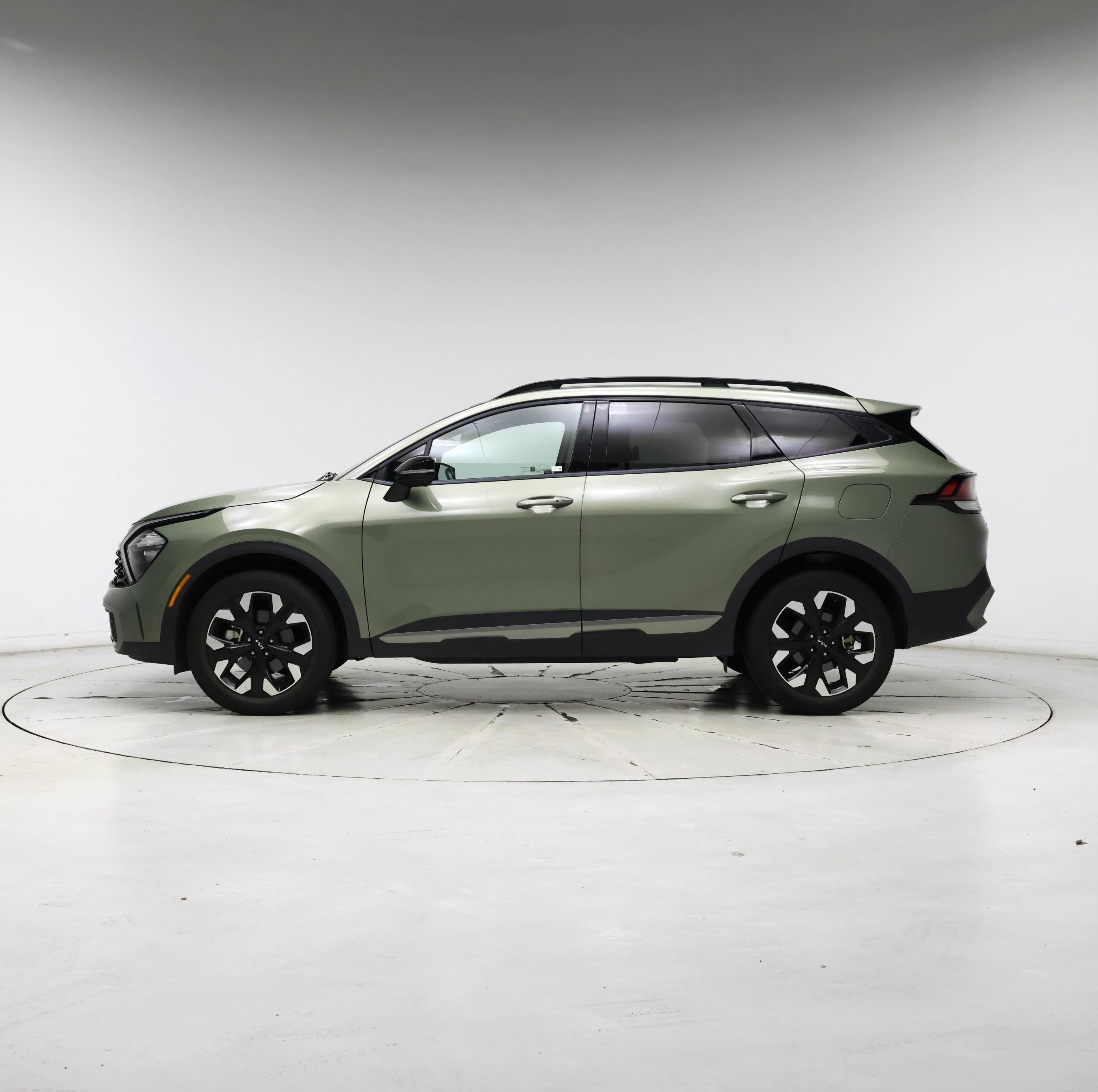 Thumbnail: 2023 Kia Sportage - 3