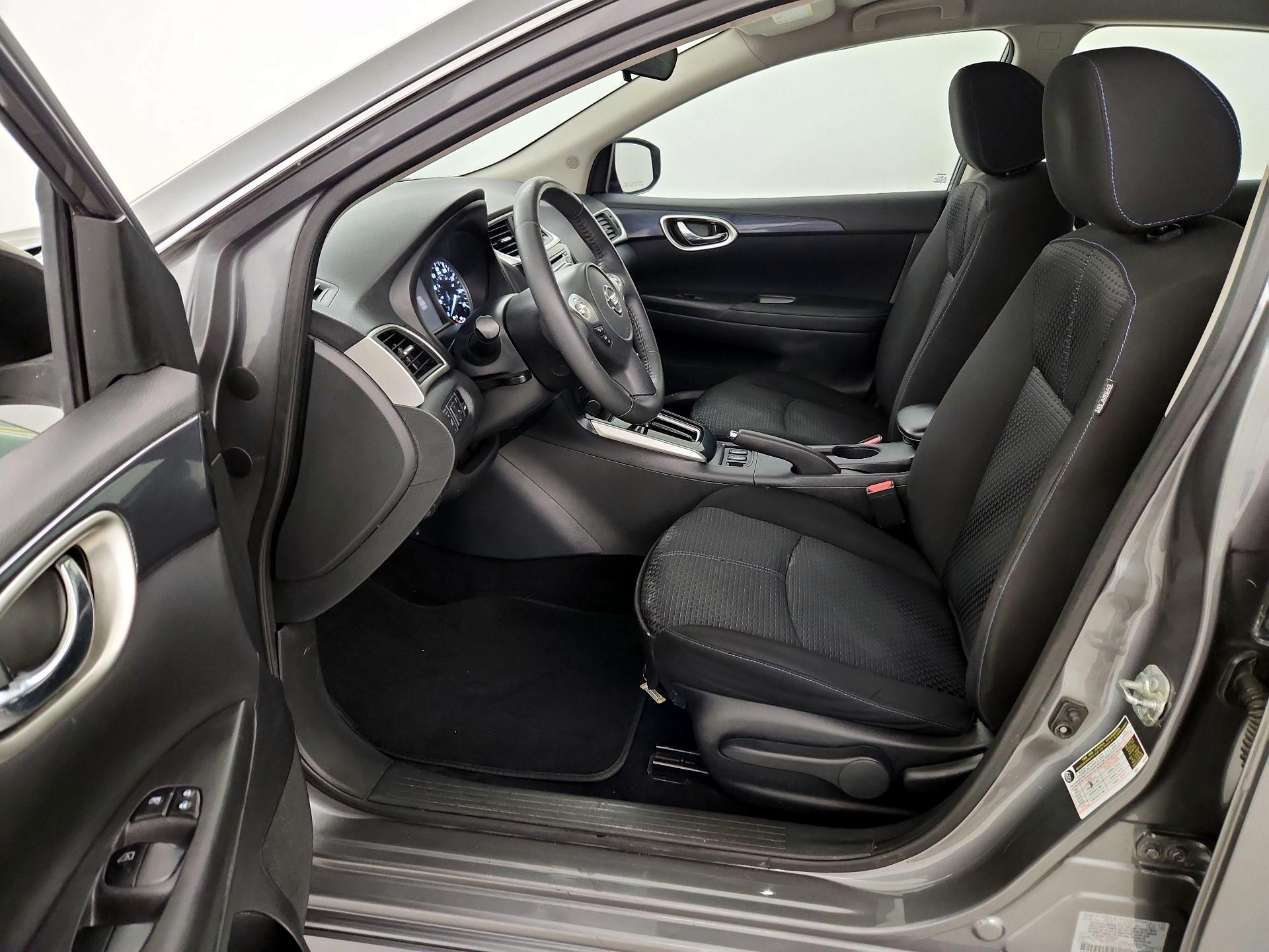 Thumbnail: 2018 Nissan Sentra - 11