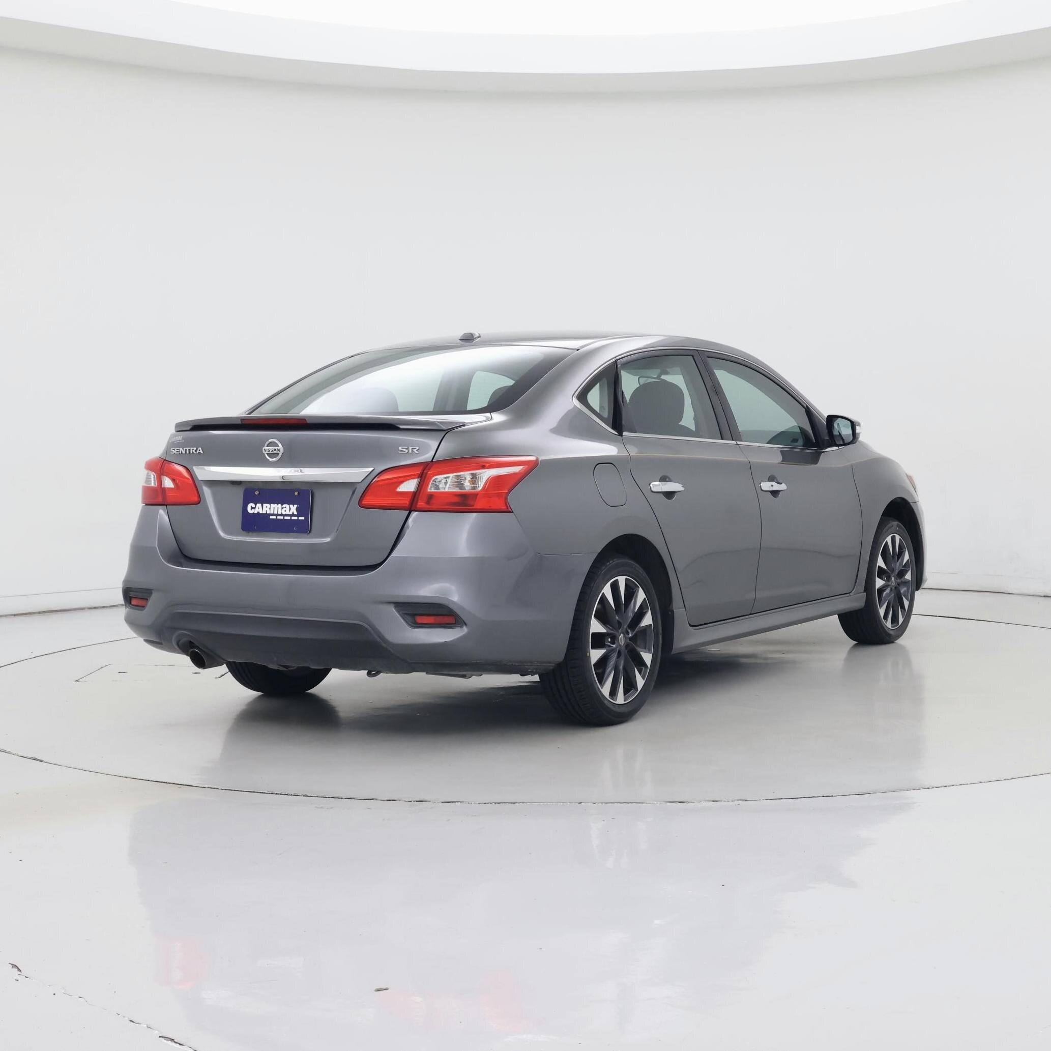 Thumbnail: 2018 Nissan Sentra - 8