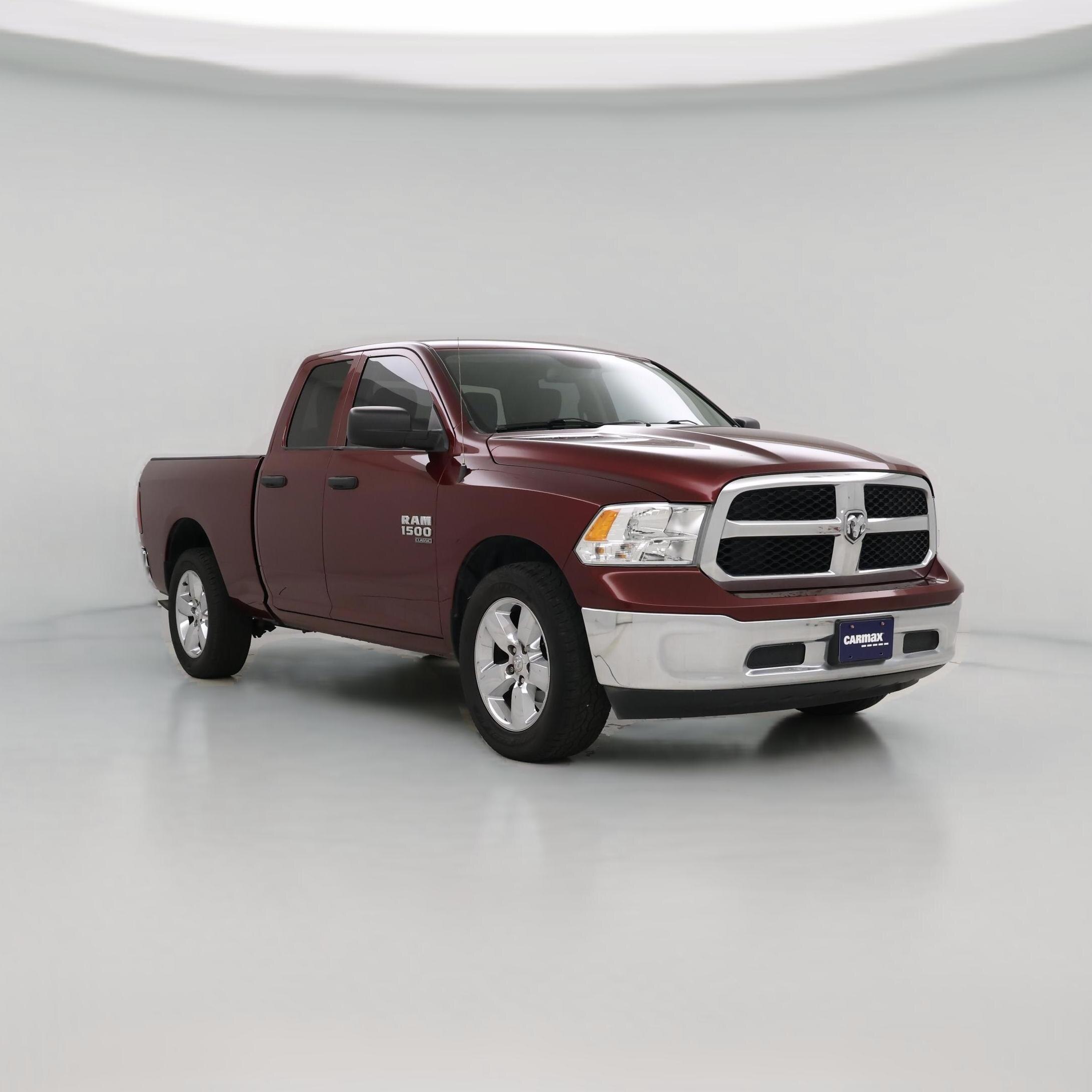 Thumbnail: 2019 RAM 1500 Classic - 1