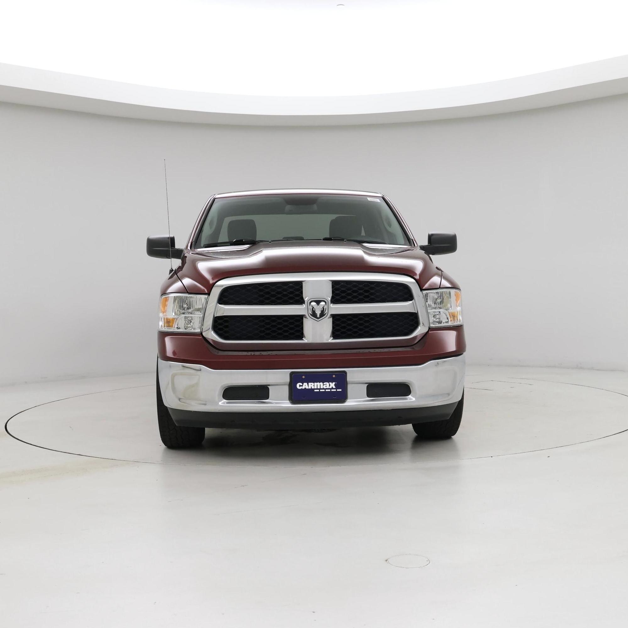 Thumbnail: 2019 RAM 1500 Classic - 5