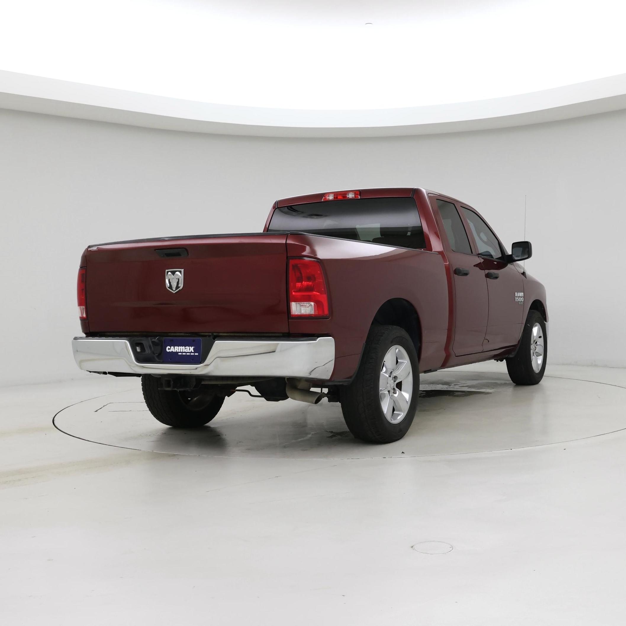 Thumbnail: 2019 RAM 1500 Classic - 8
