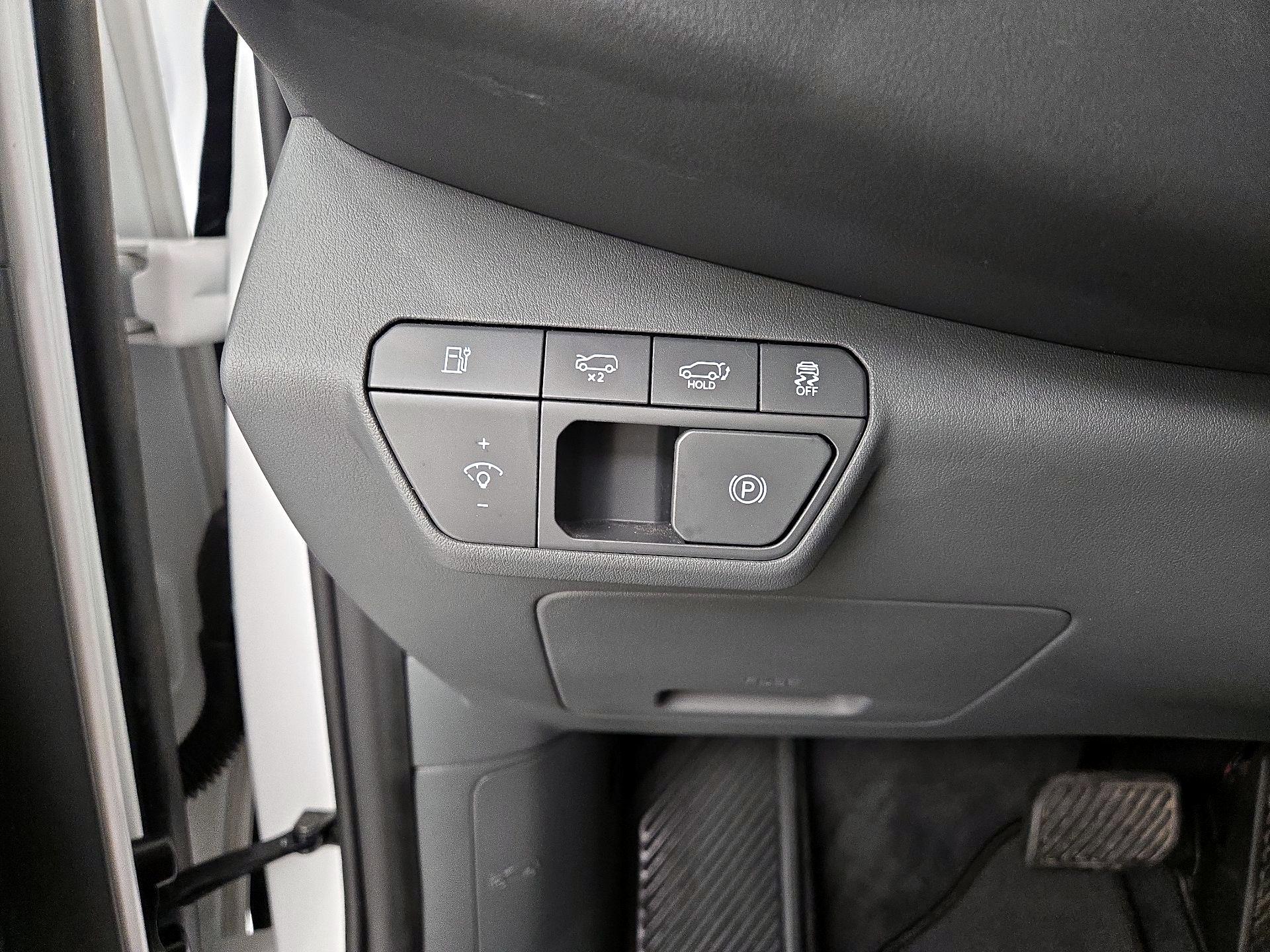 Thumbnail: 2024 Kia EV9 - 13