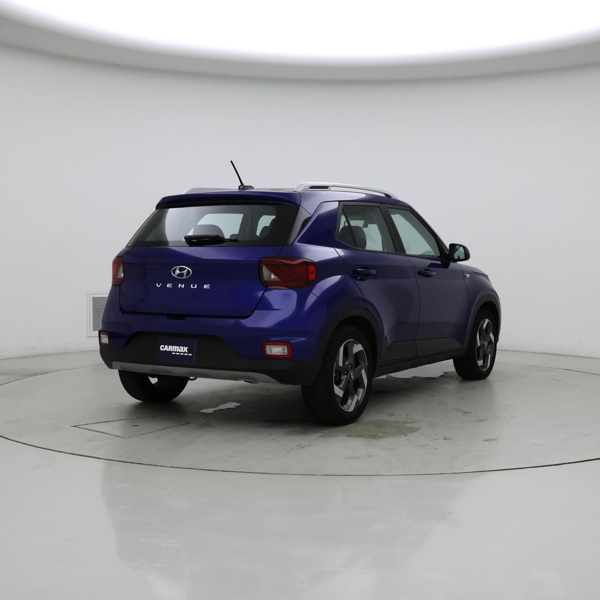 Thumbnail: 2023 Hyundai Venue - 8