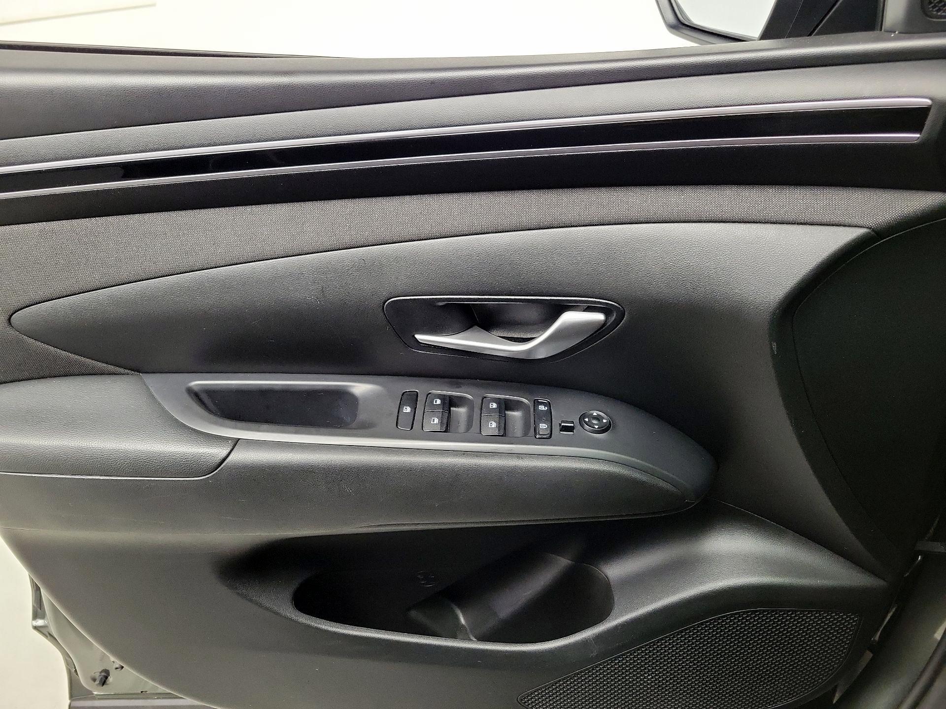 Thumbnail: 2023 Hyundai Tucson - 12