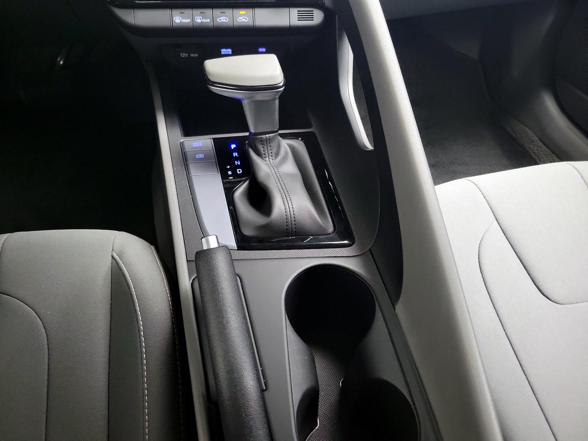 Thumbnail: 2024 Hyundai Elantra - 18