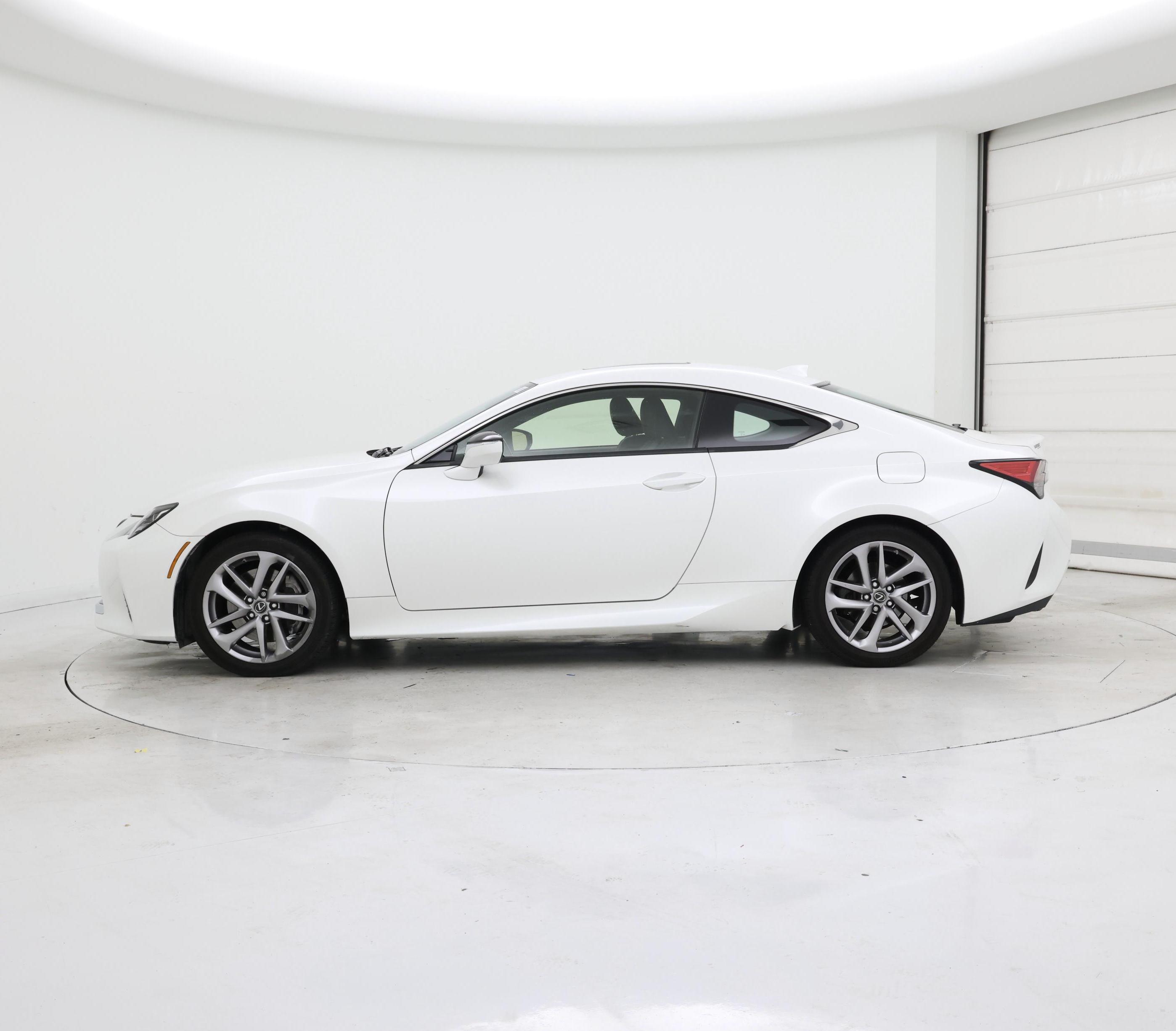 Thumbnail: 2021 Lexus RC - 3