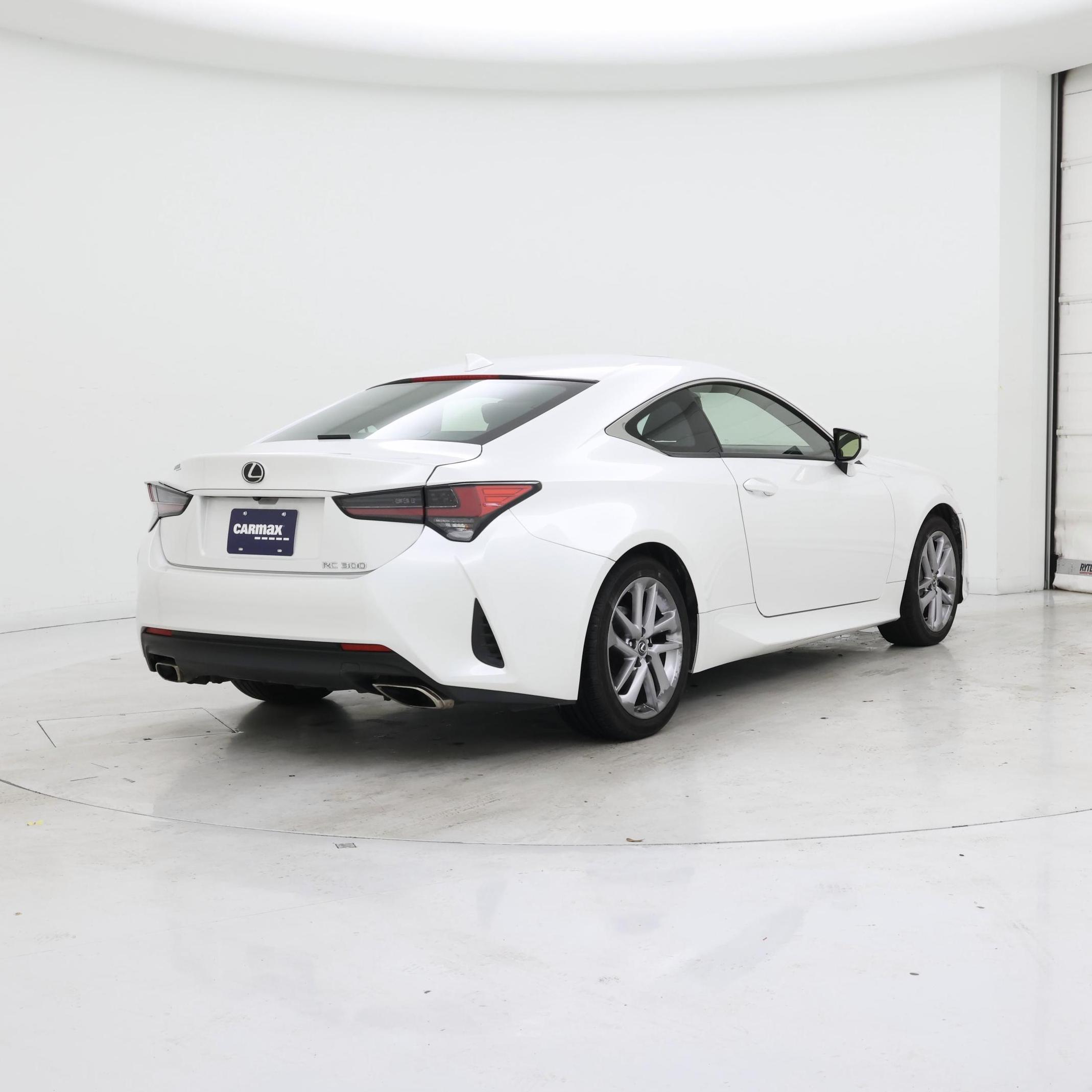 Thumbnail: 2021 Lexus RC - 8
