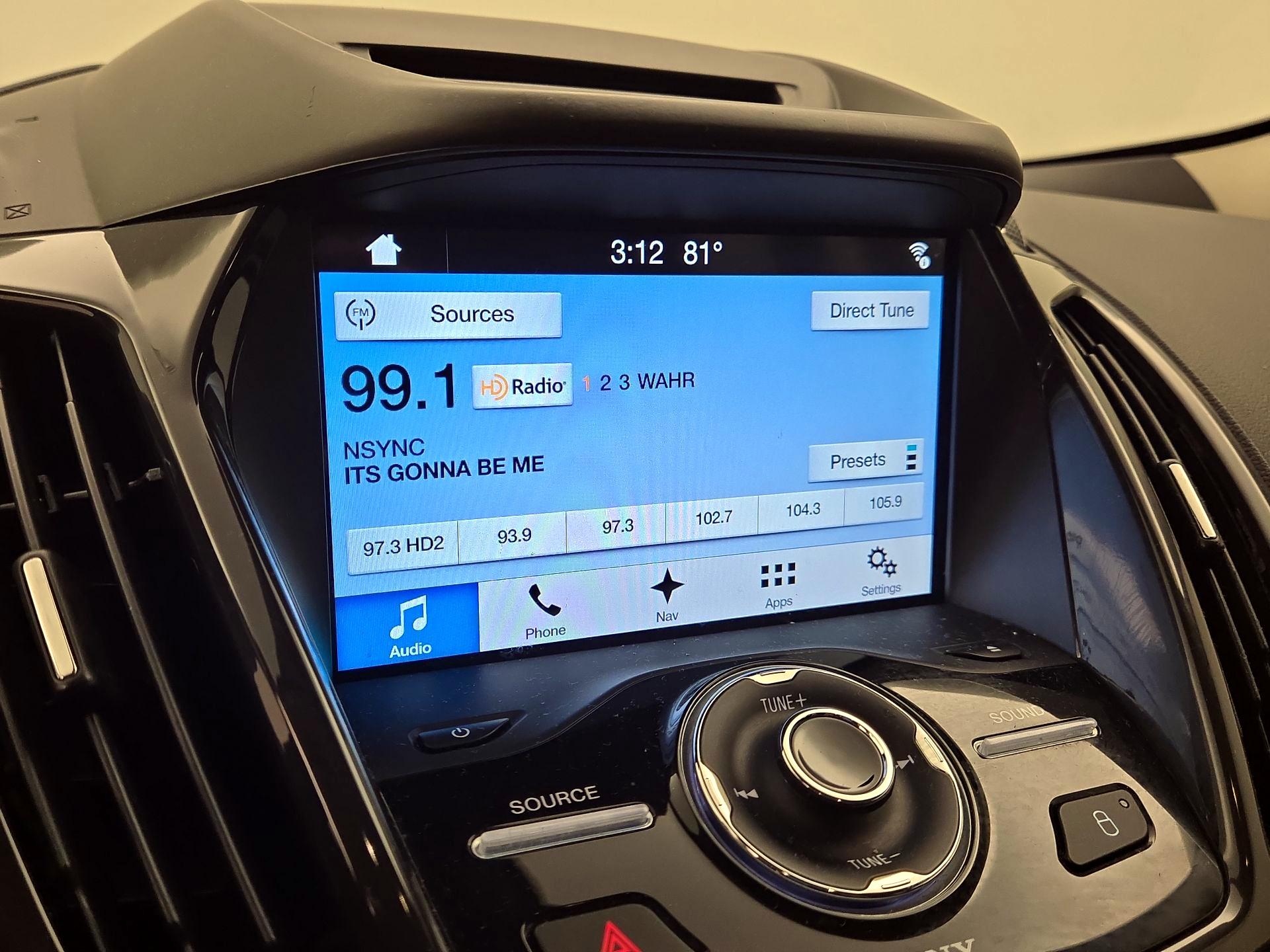 Thumbnail: 2016 Ford Escape - 16