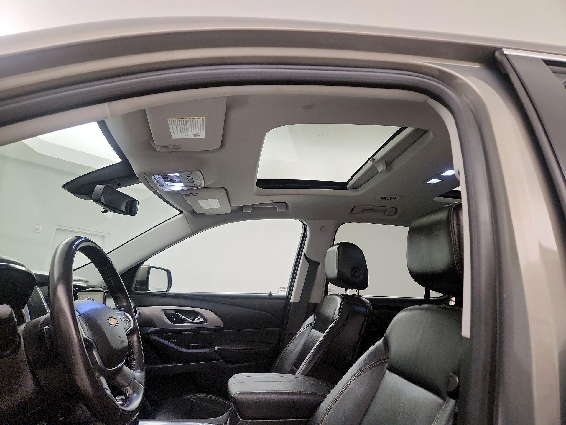 Thumbnail: 2018 Chevrolet Traverse - 20