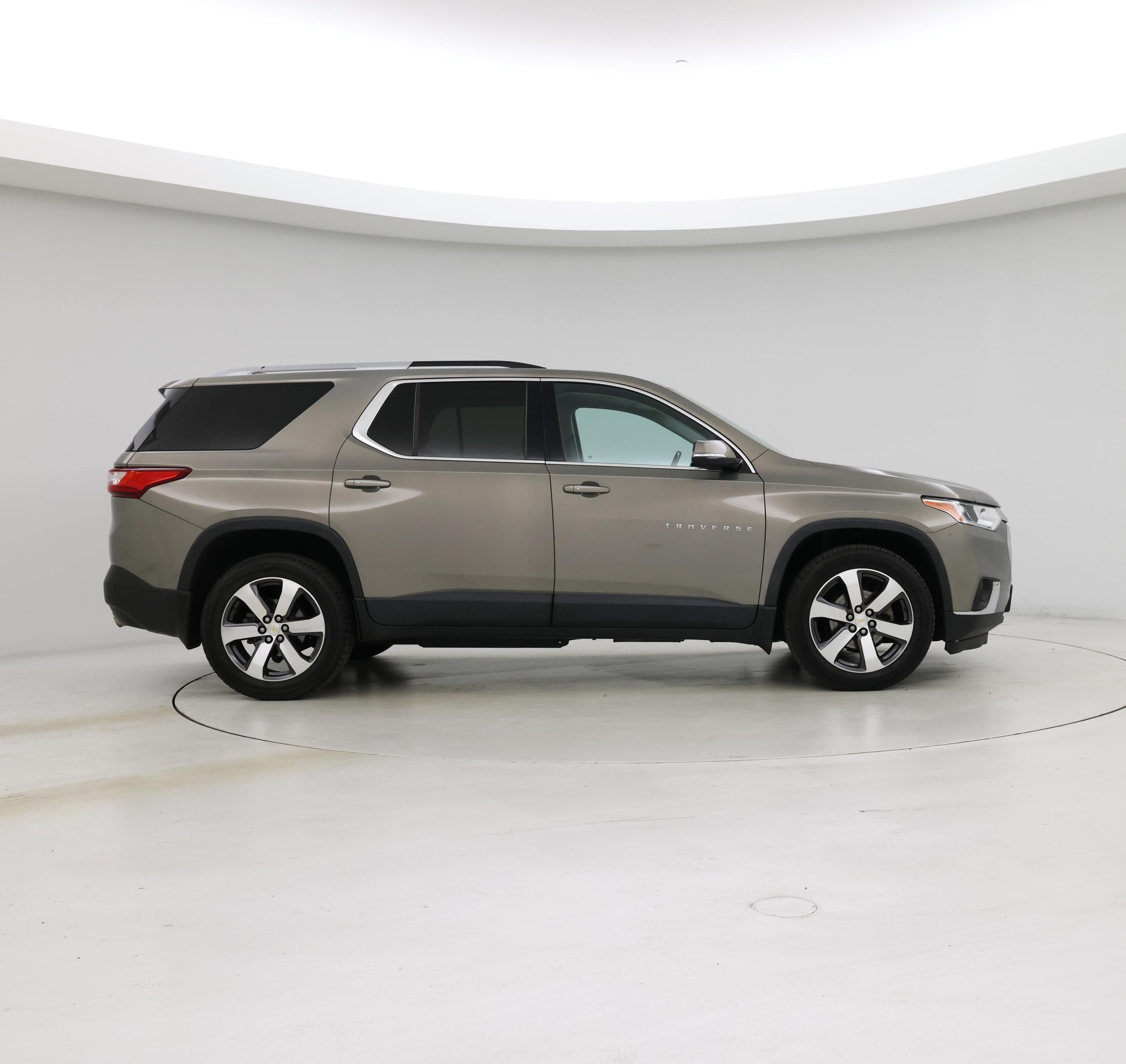 Thumbnail: 2018 Chevrolet Traverse - 7