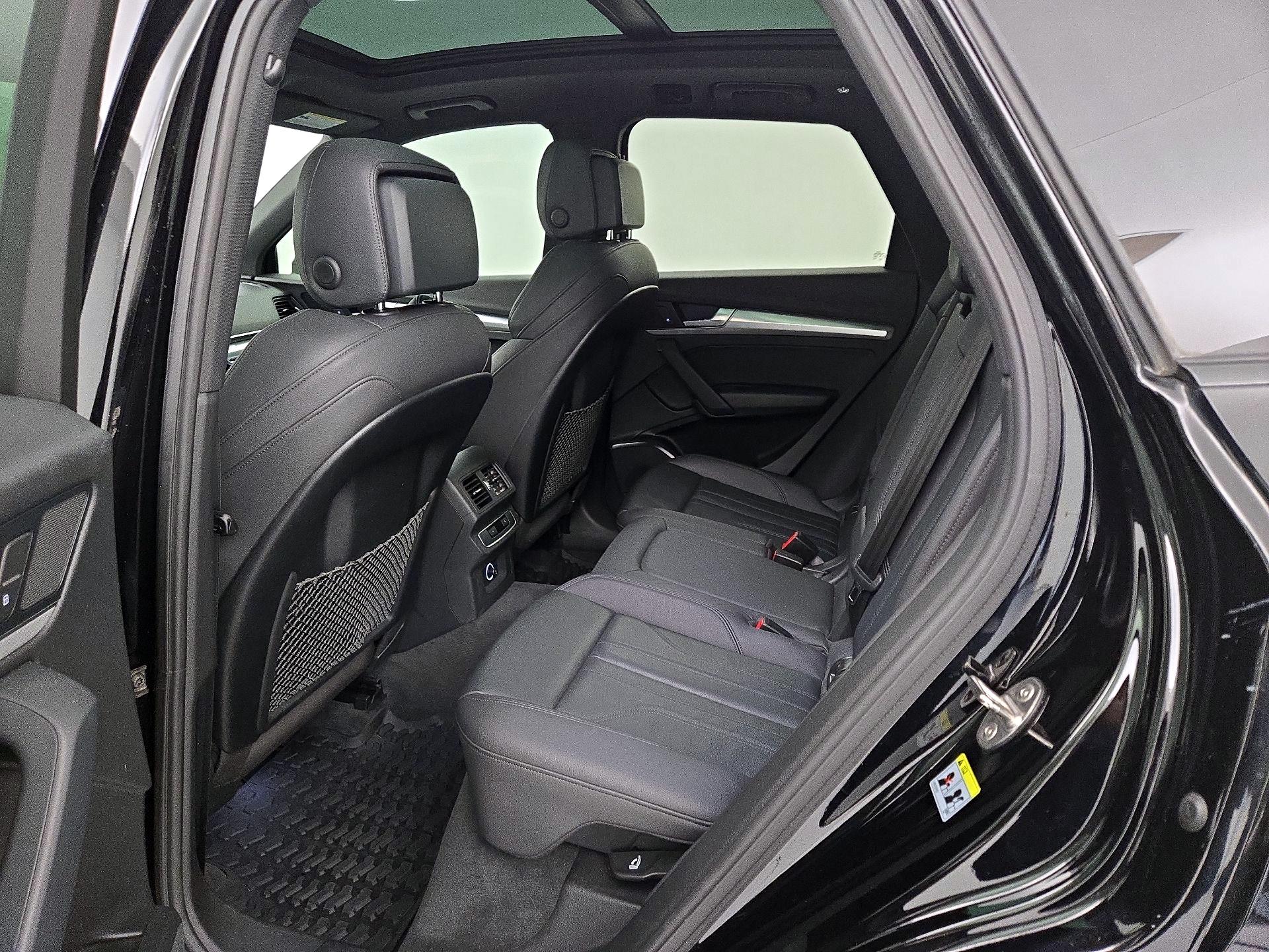 Thumbnail: 2020 Audi Q5 - 20