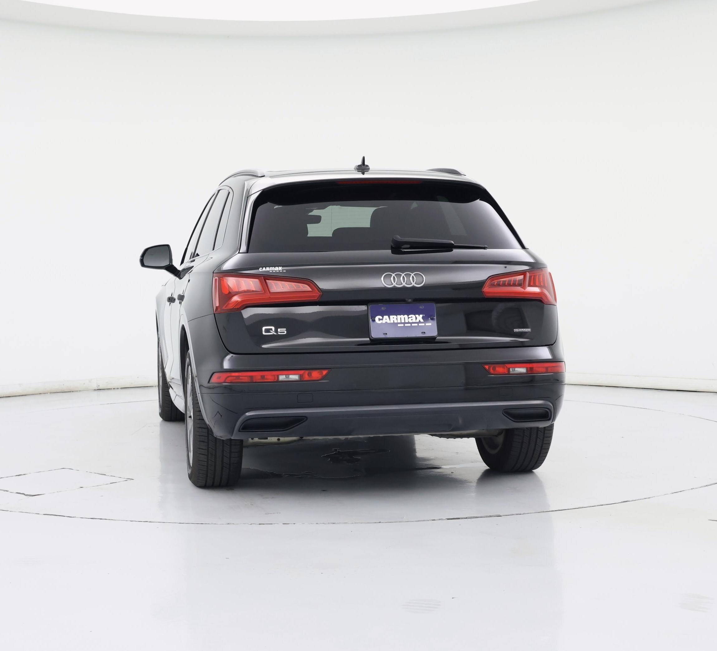 Thumbnail: 2020 Audi Q5 - 3