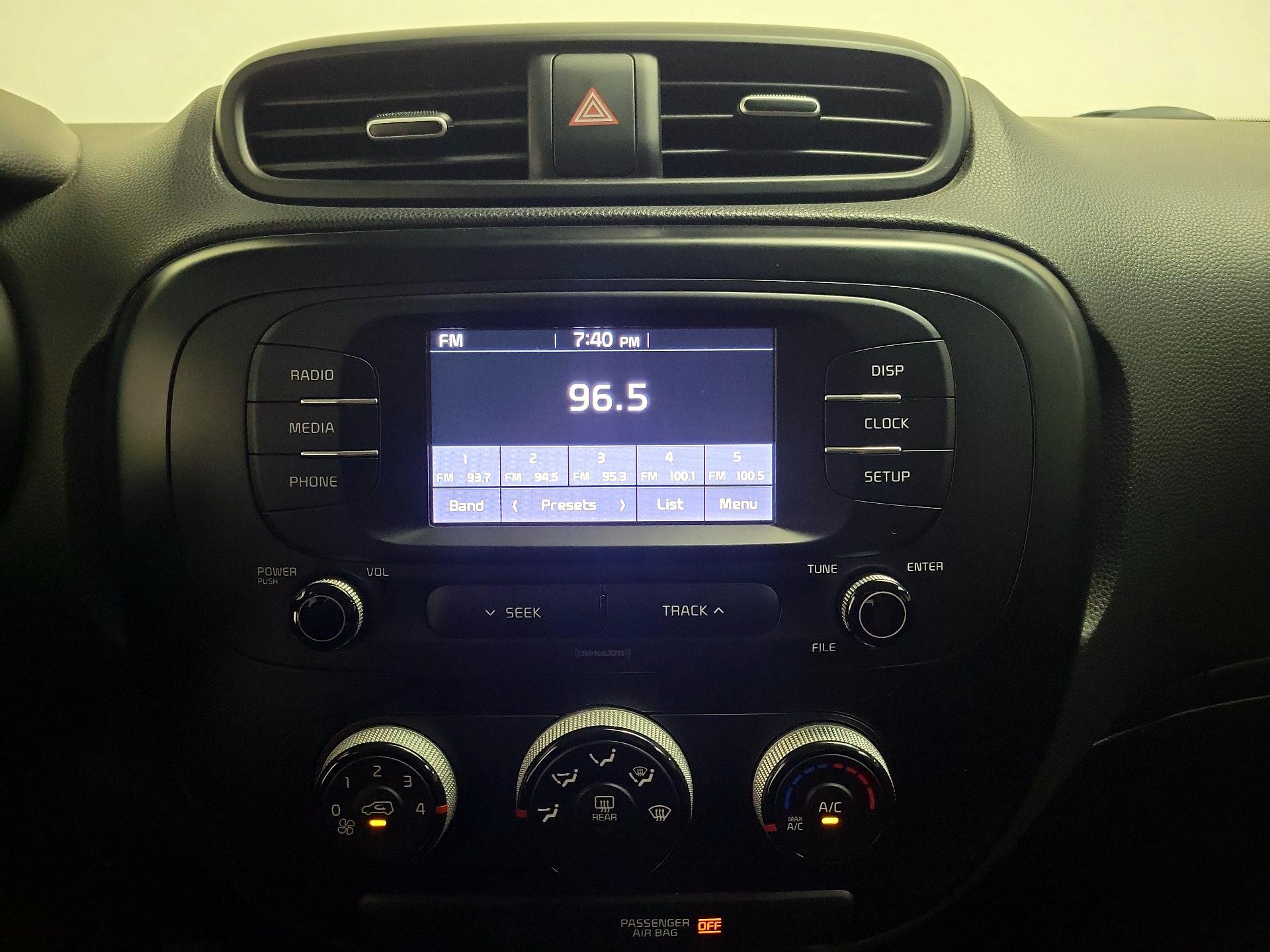Thumbnail: 2019 Kia Soul - 15