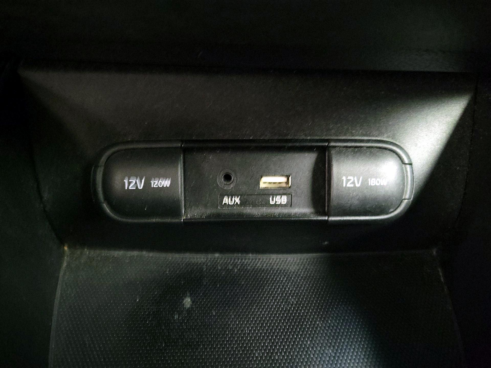 Thumbnail: 2019 Kia Soul - 18