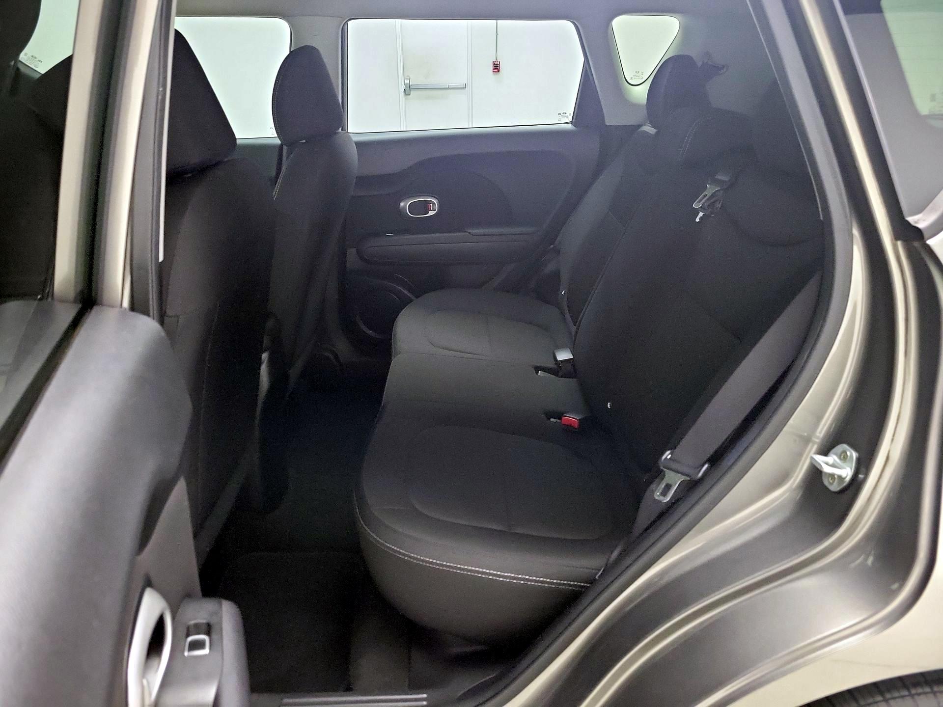 Thumbnail: 2019 Kia Soul - 19