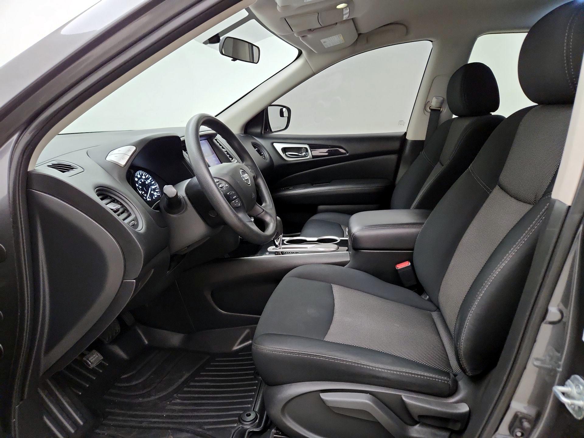 Thumbnail: 2018 Nissan Pathfinder - 11
