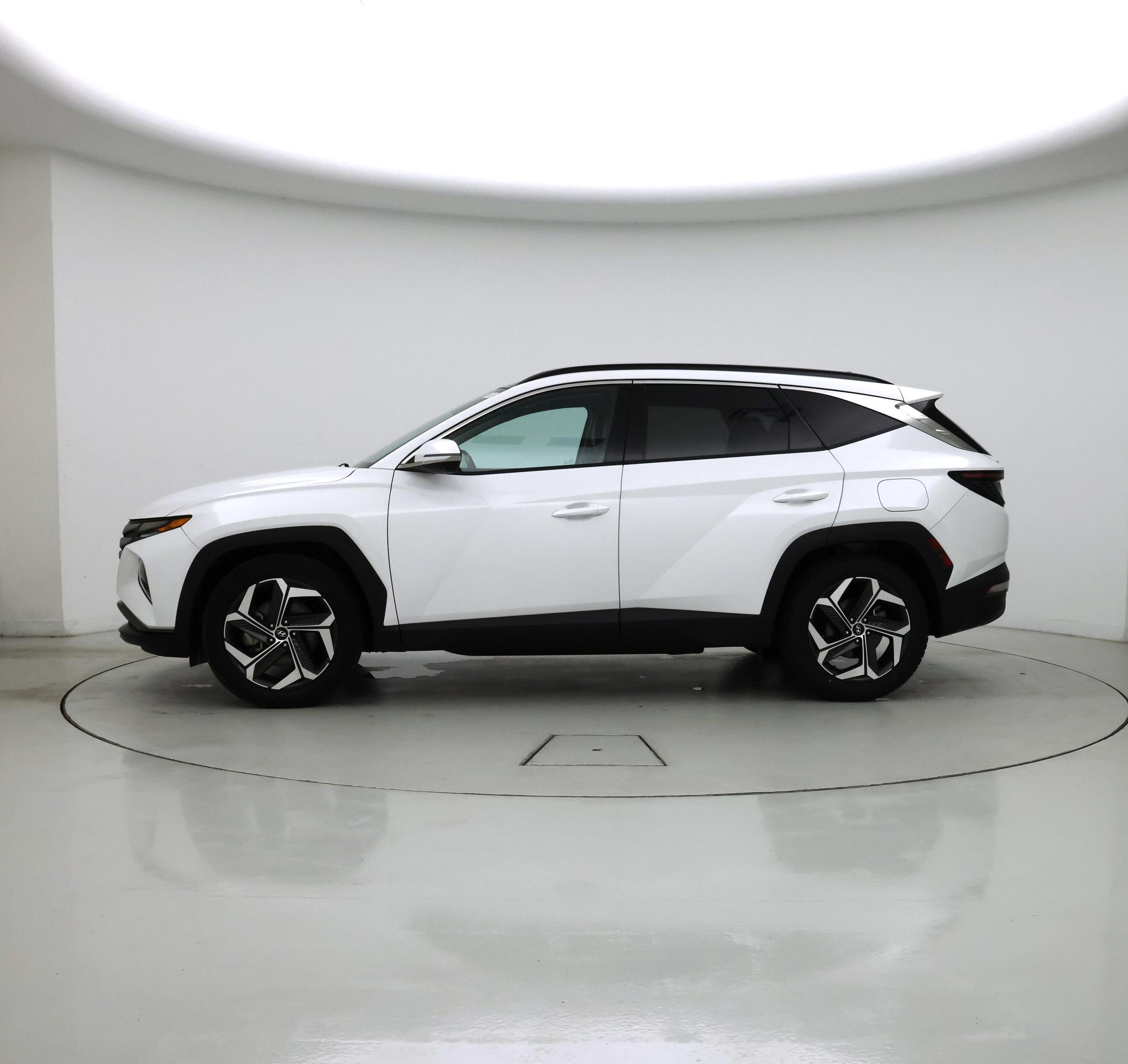 Thumbnail: 2022 Hyundai Tucson - 3